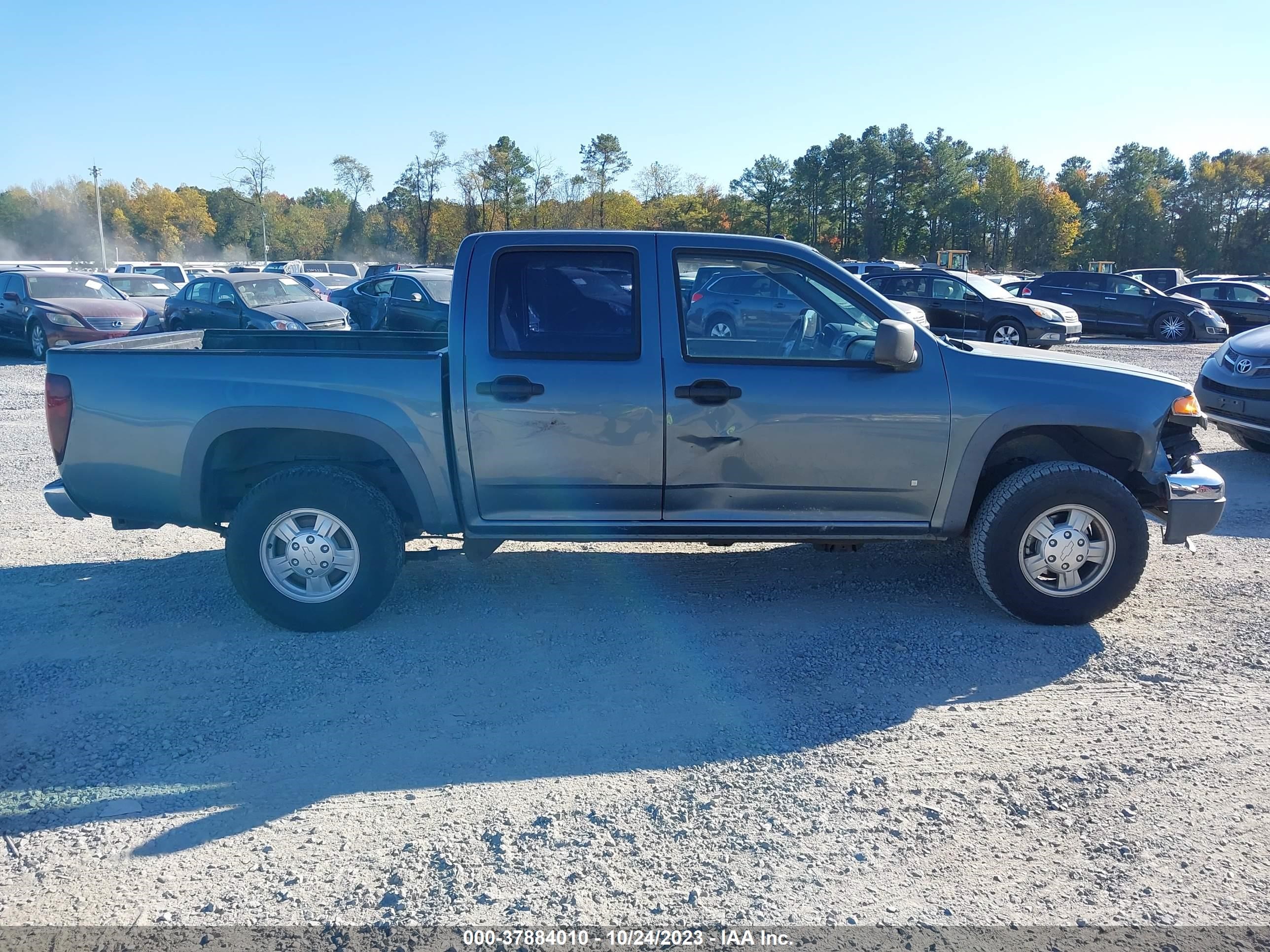 Photo 12 VIN: 1GCDT136468228396 - CHEVROLET COLORADO 