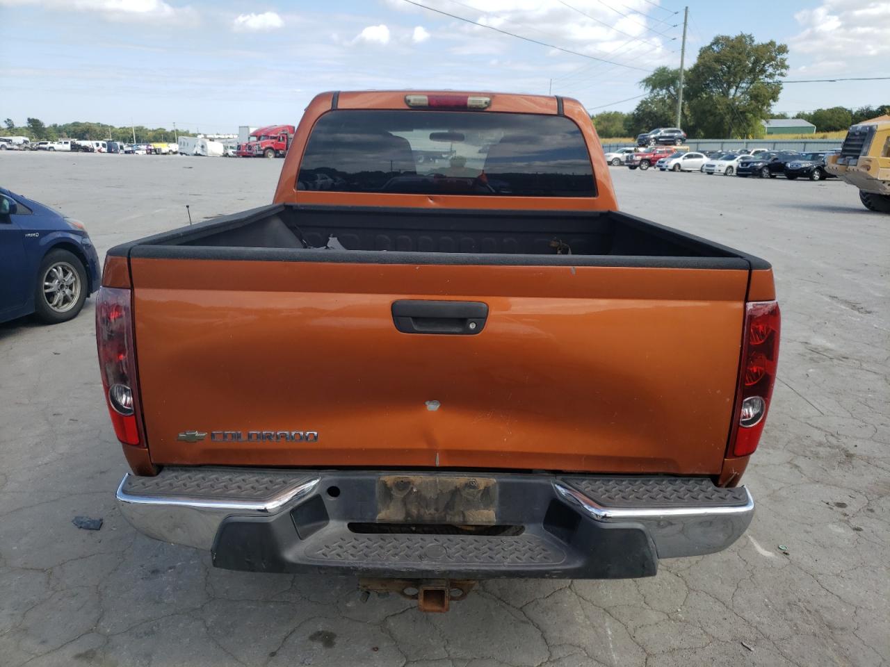 Photo 5 VIN: 1GCDT136568223899 - CHEVROLET COLORADO 