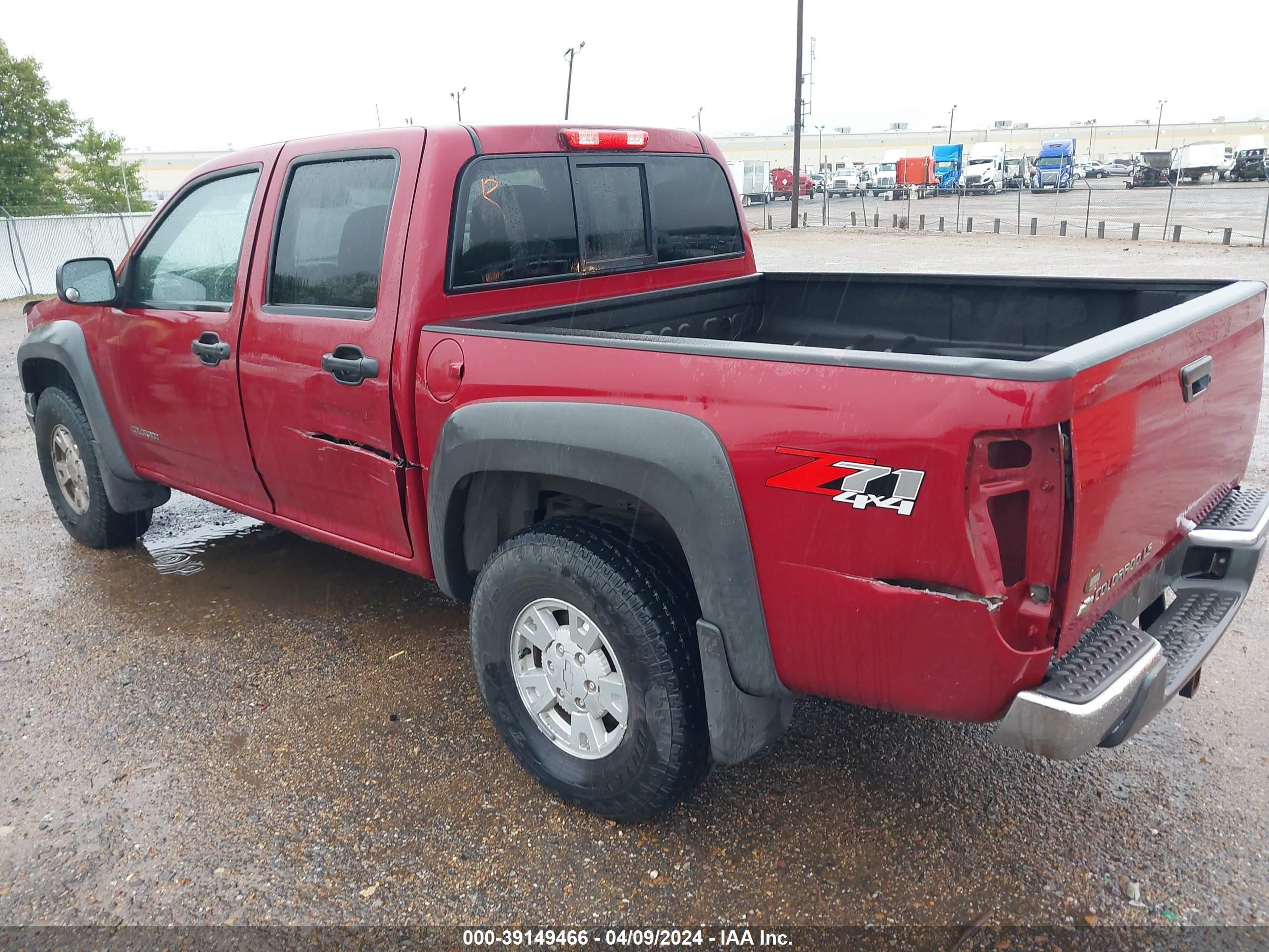 Photo 2 VIN: 1GCDT136658148273 - CHEVROLET COLORADO 