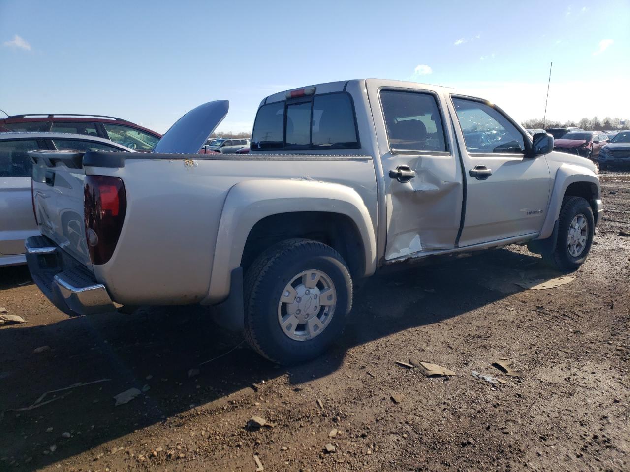 Photo 2 VIN: 1GCDT136658186862 - CHEVROLET COLORADO 