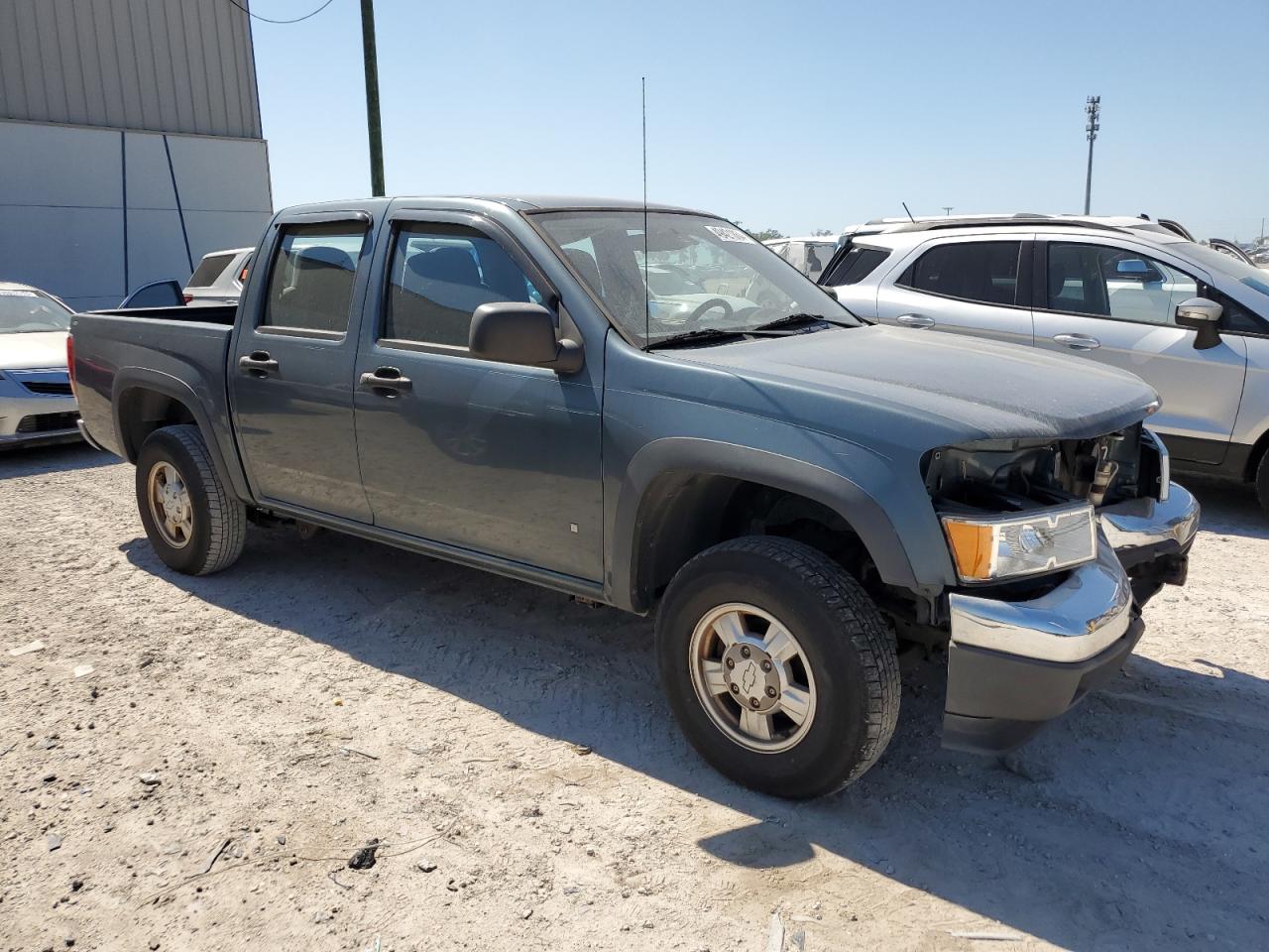 Photo 3 VIN: 1GCDT136668175250 - CHEVROLET COLORADO 