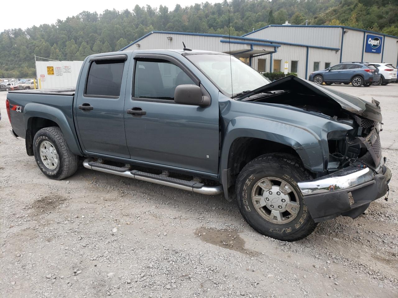 Photo 3 VIN: 1GCDT136668237018 - CHEVROLET COLORADO 