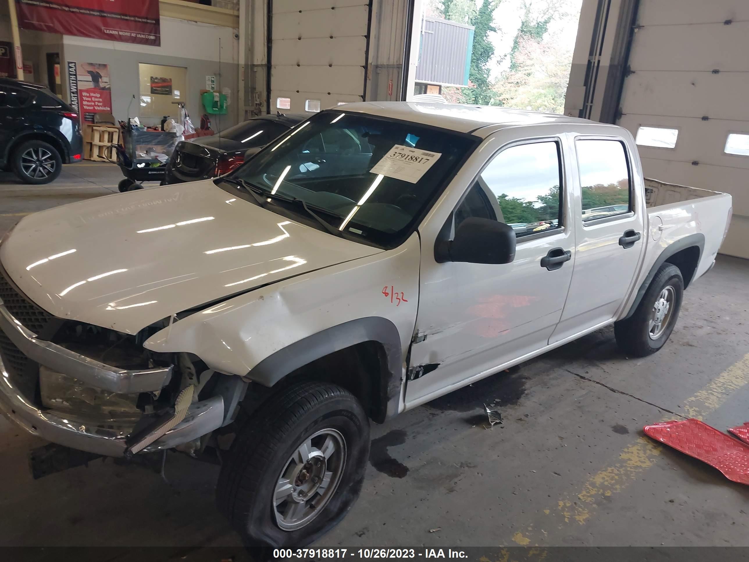 Photo 1 VIN: 1GCDT136668274702 - CHEVROLET COLORADO 