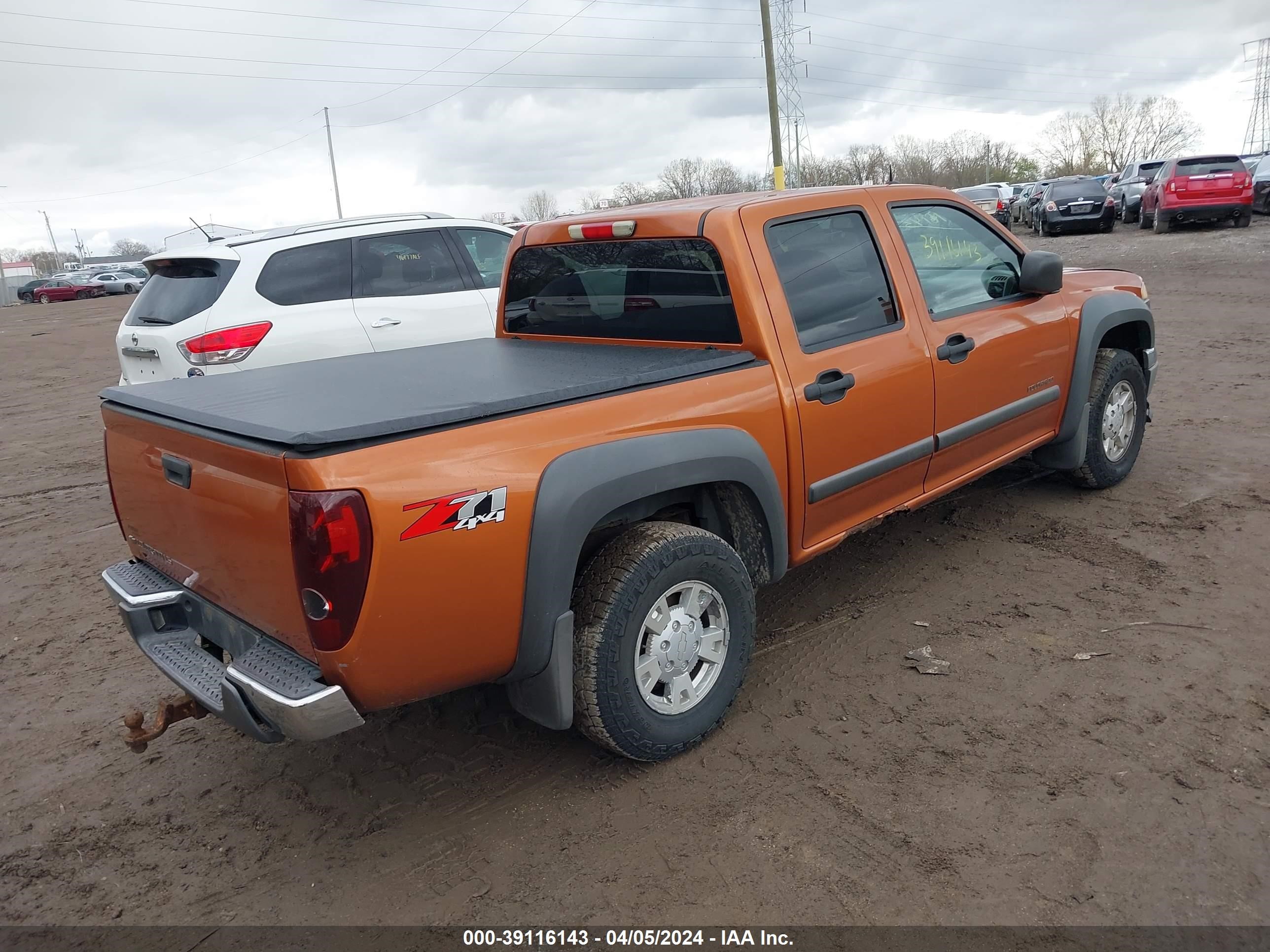 Photo 3 VIN: 1GCDT136858220137 - CHEVROLET COLORADO 