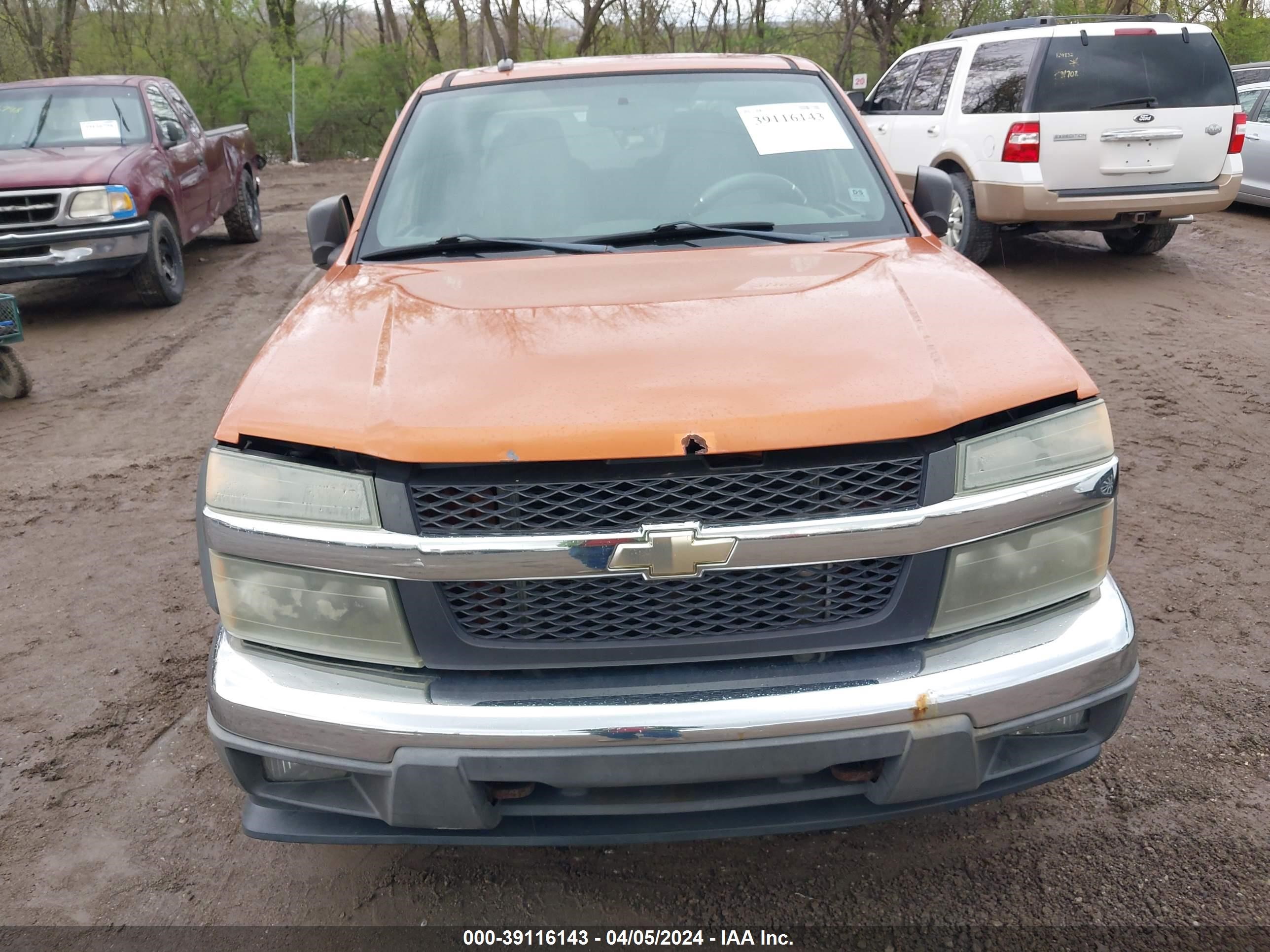 Photo 5 VIN: 1GCDT136858220137 - CHEVROLET COLORADO 