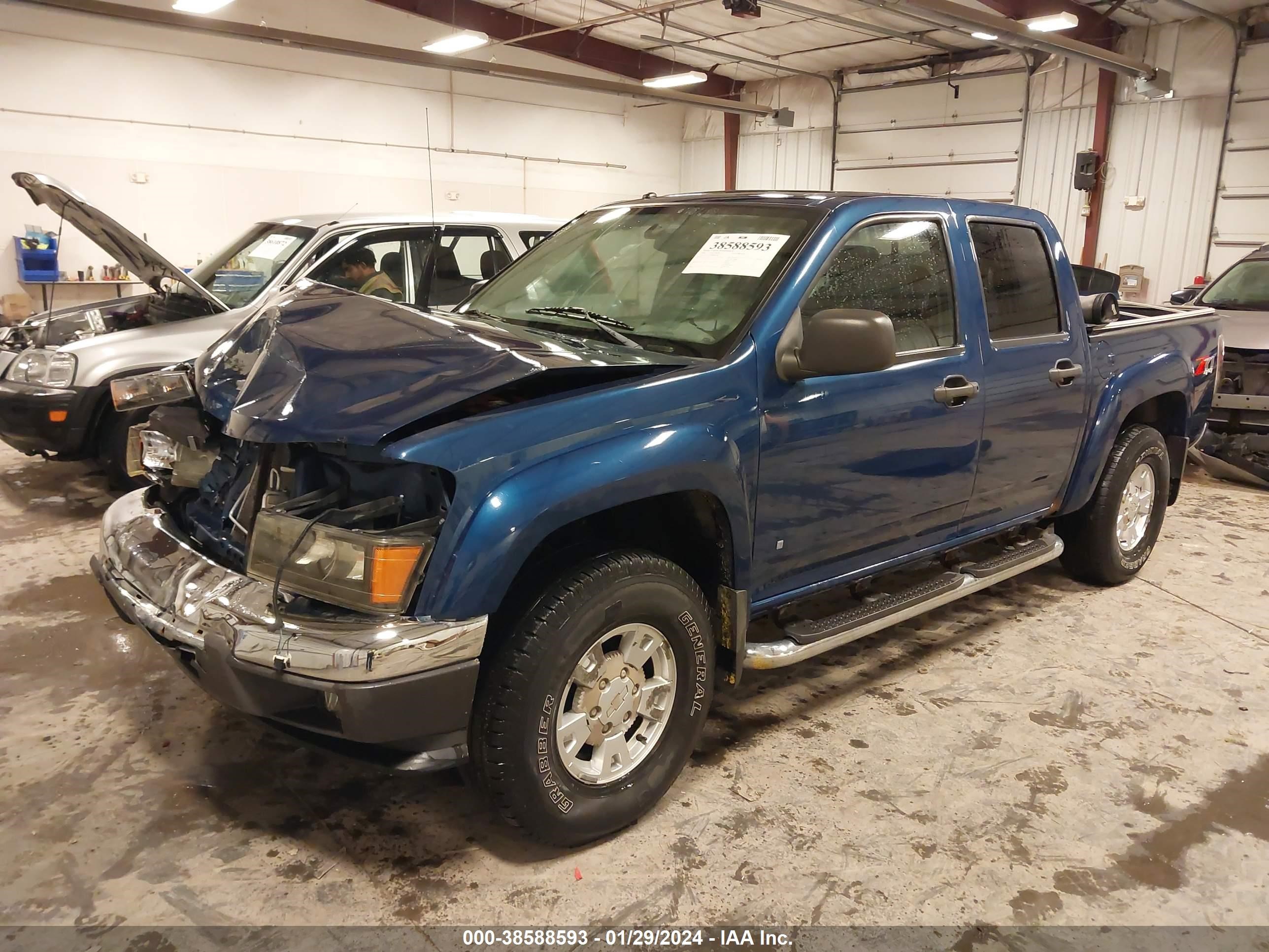 Photo 1 VIN: 1GCDT136868182944 - CHEVROLET COLORADO 