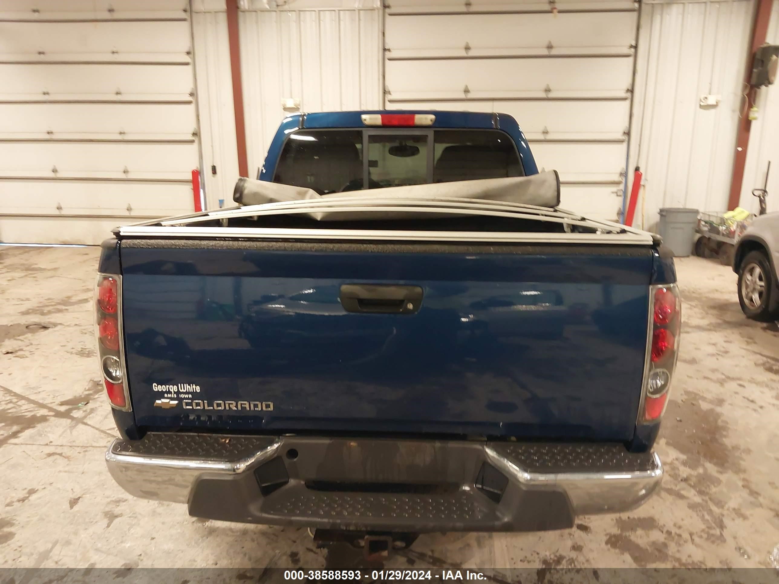 Photo 16 VIN: 1GCDT136868182944 - CHEVROLET COLORADO 