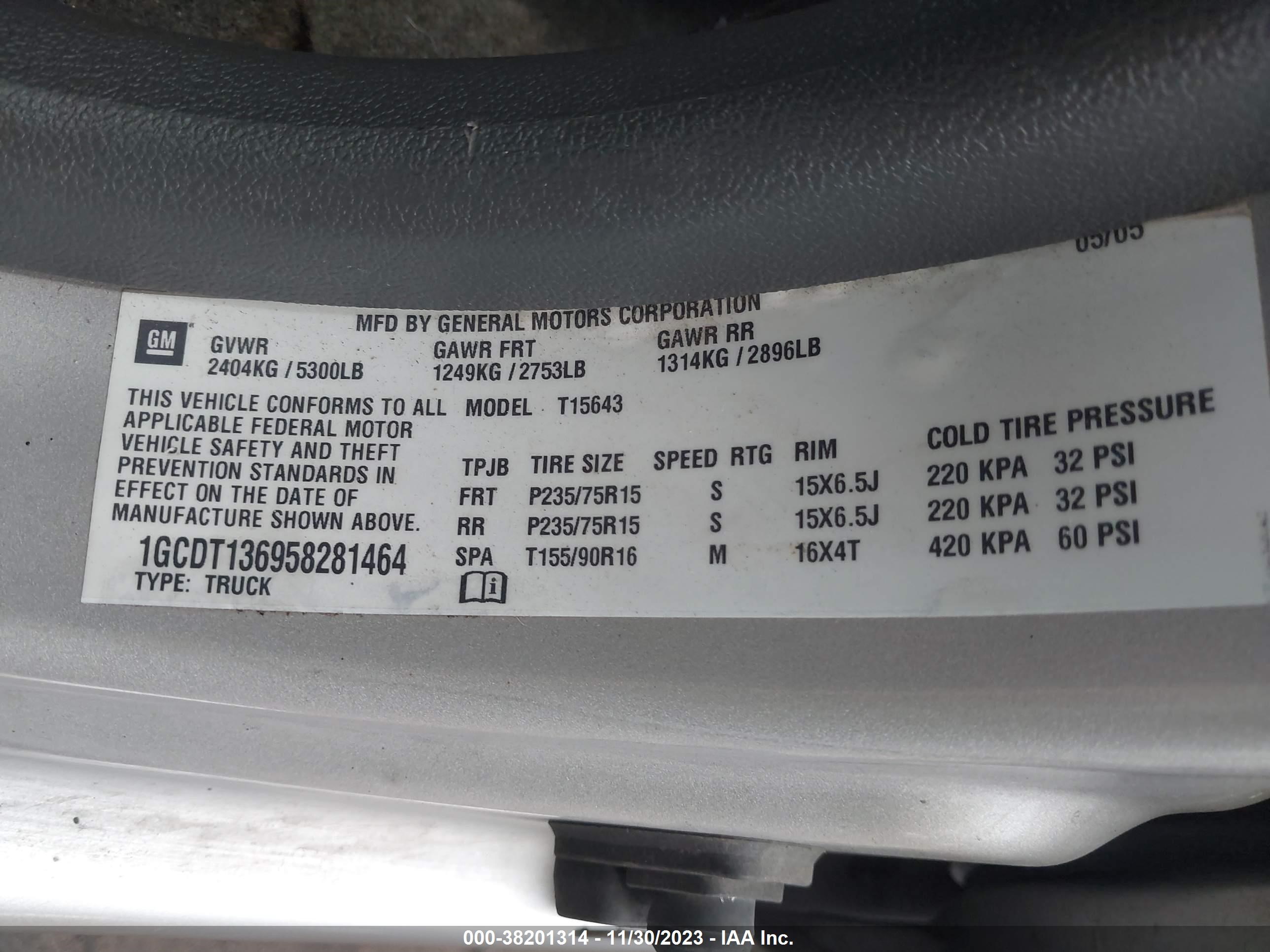 Photo 8 VIN: 1GCDT136958281464 - CHEVROLET COLORADO 