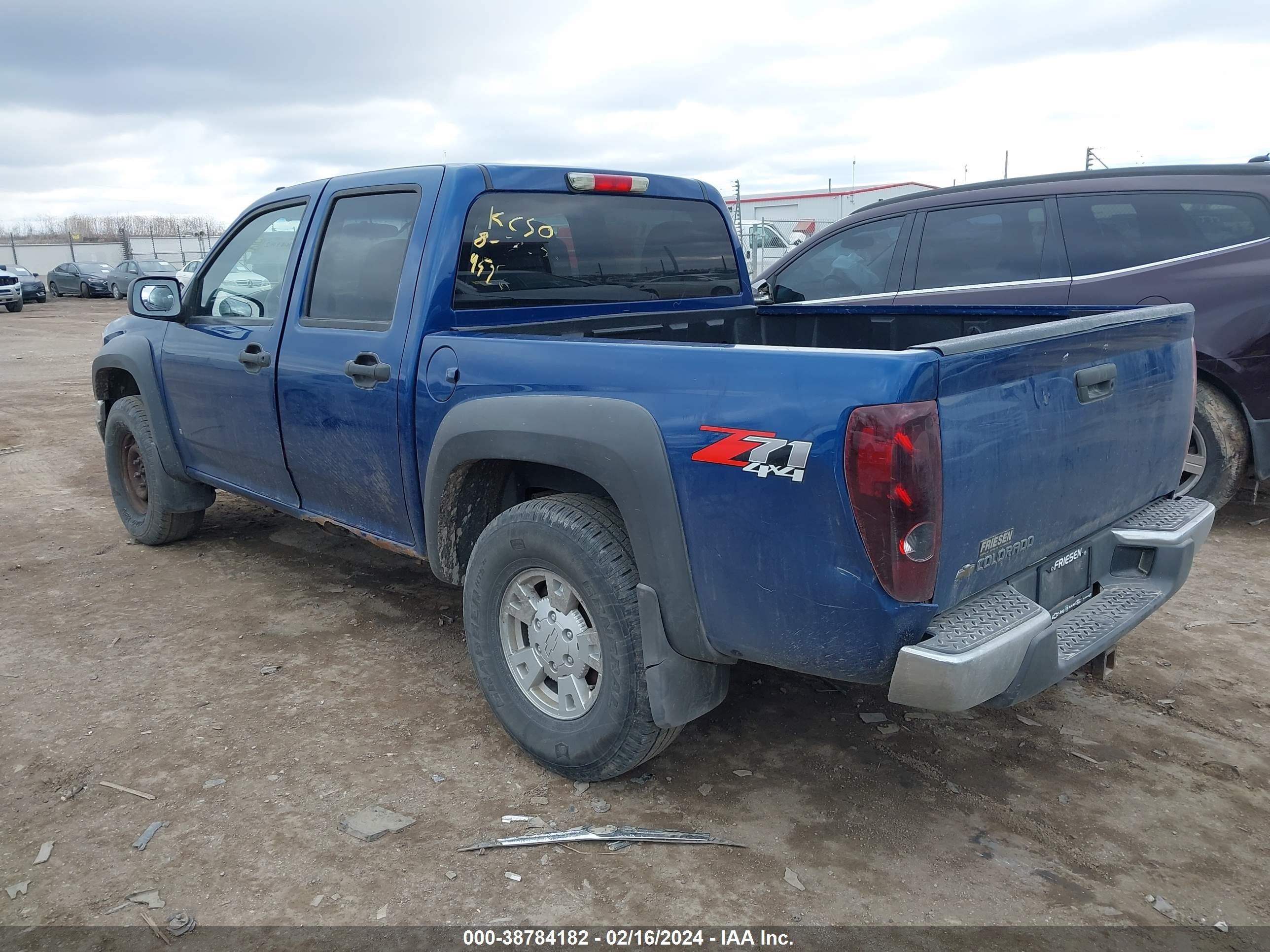 Photo 2 VIN: 1GCDT136968280722 - CHEVROLET COLORADO 