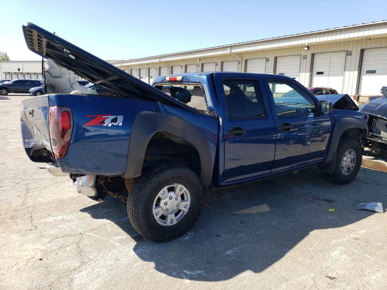 Photo 2 VIN: 1GCDT136X68202207 - CHEVROLET COLORADO 