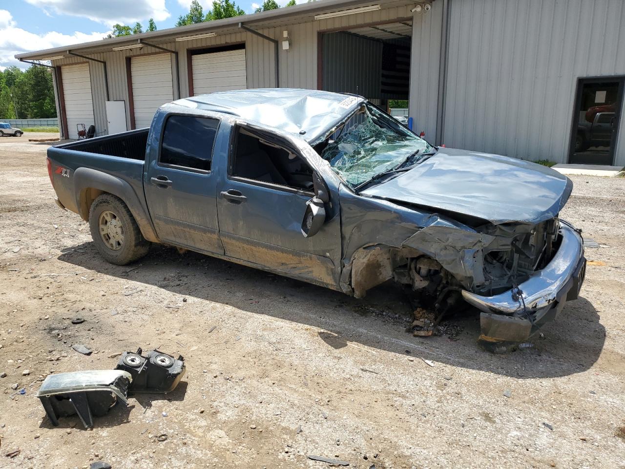 Photo 3 VIN: 1GCDT13E178204338 - CHEVROLET COLORADO 