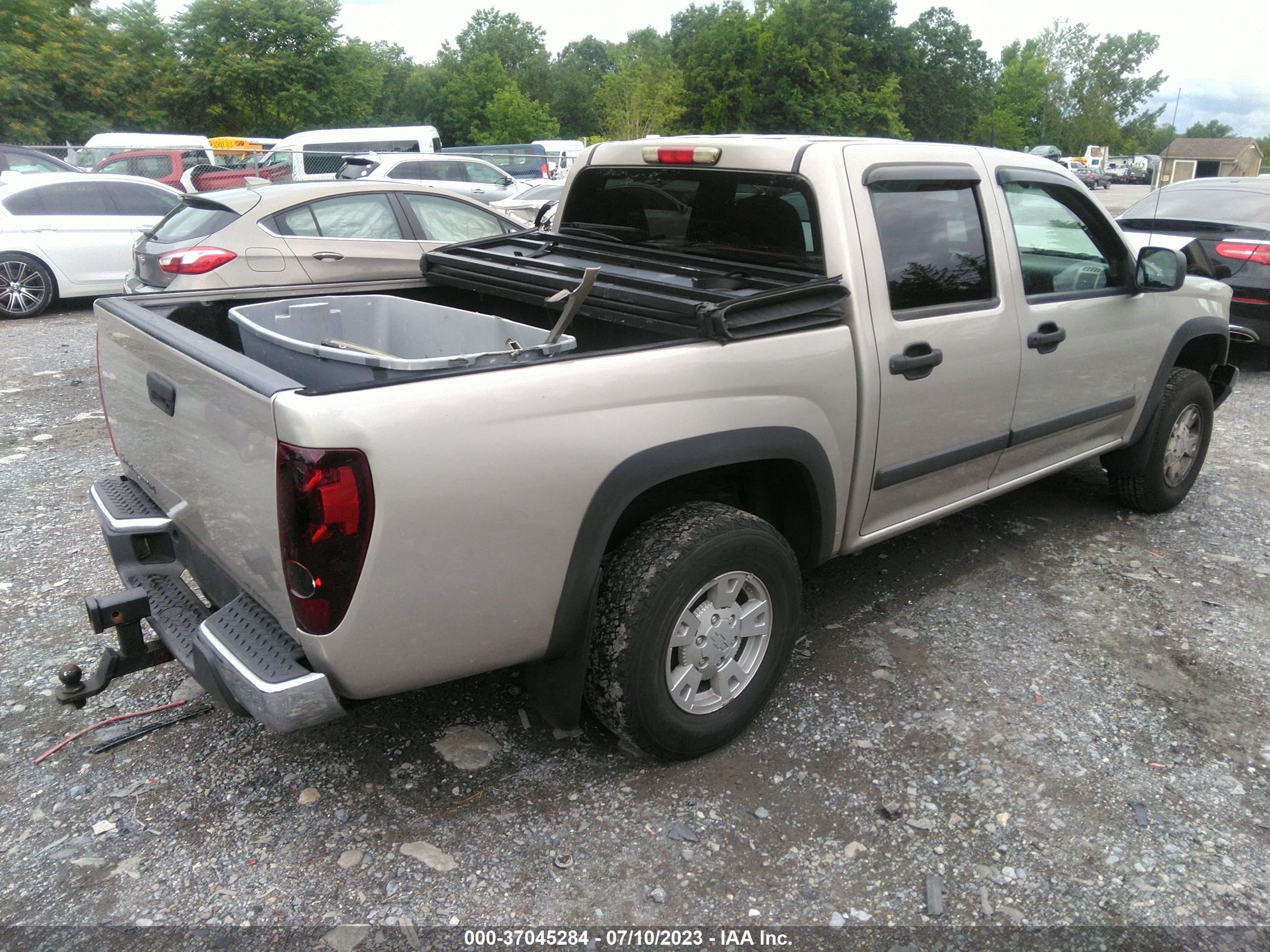 Photo 3 VIN: 1GCDT13E488179887 - CHEVROLET COLORADO 