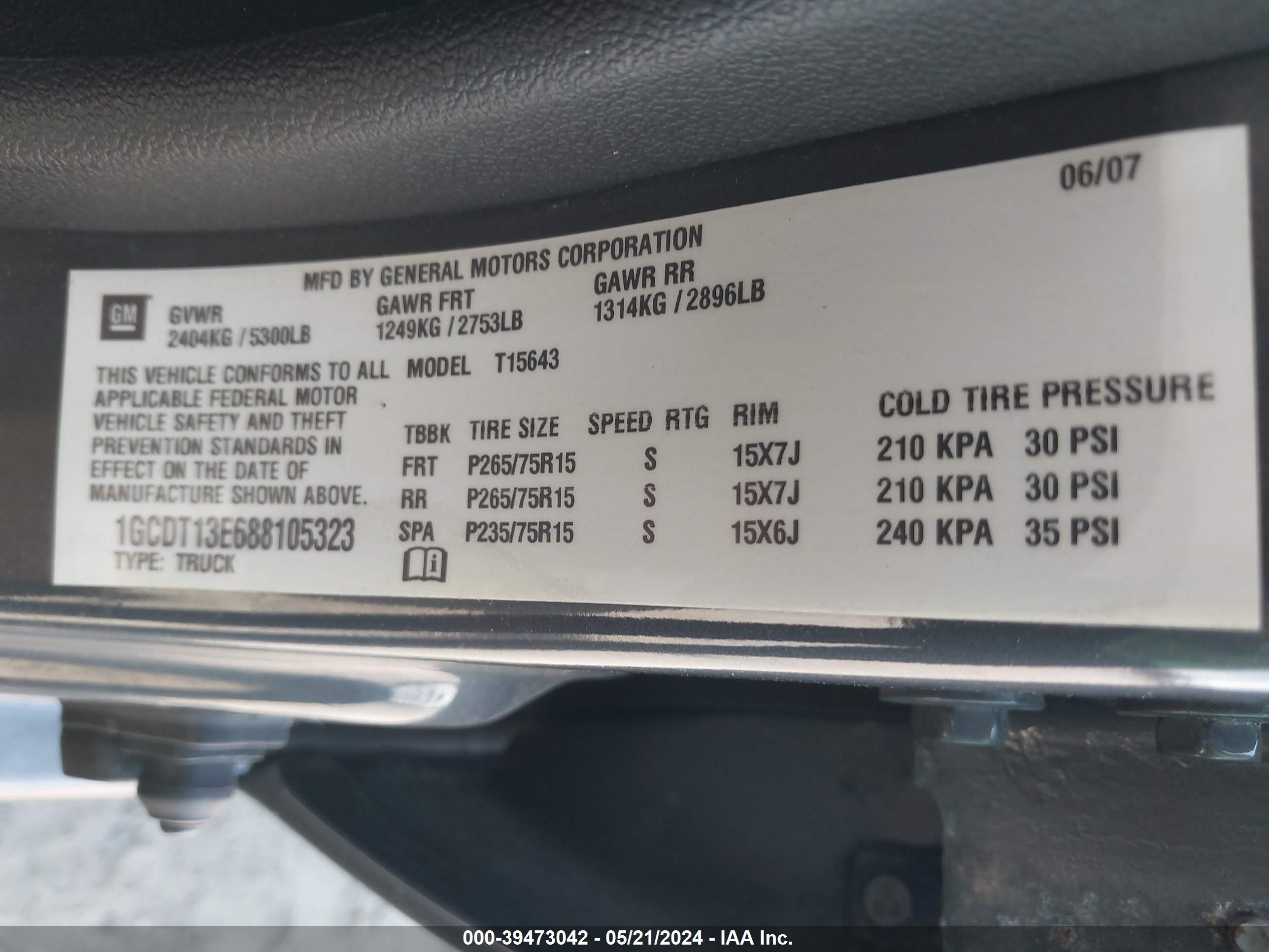 Photo 8 VIN: 1GCDT13E688105323 - CHEVROLET COLORADO 