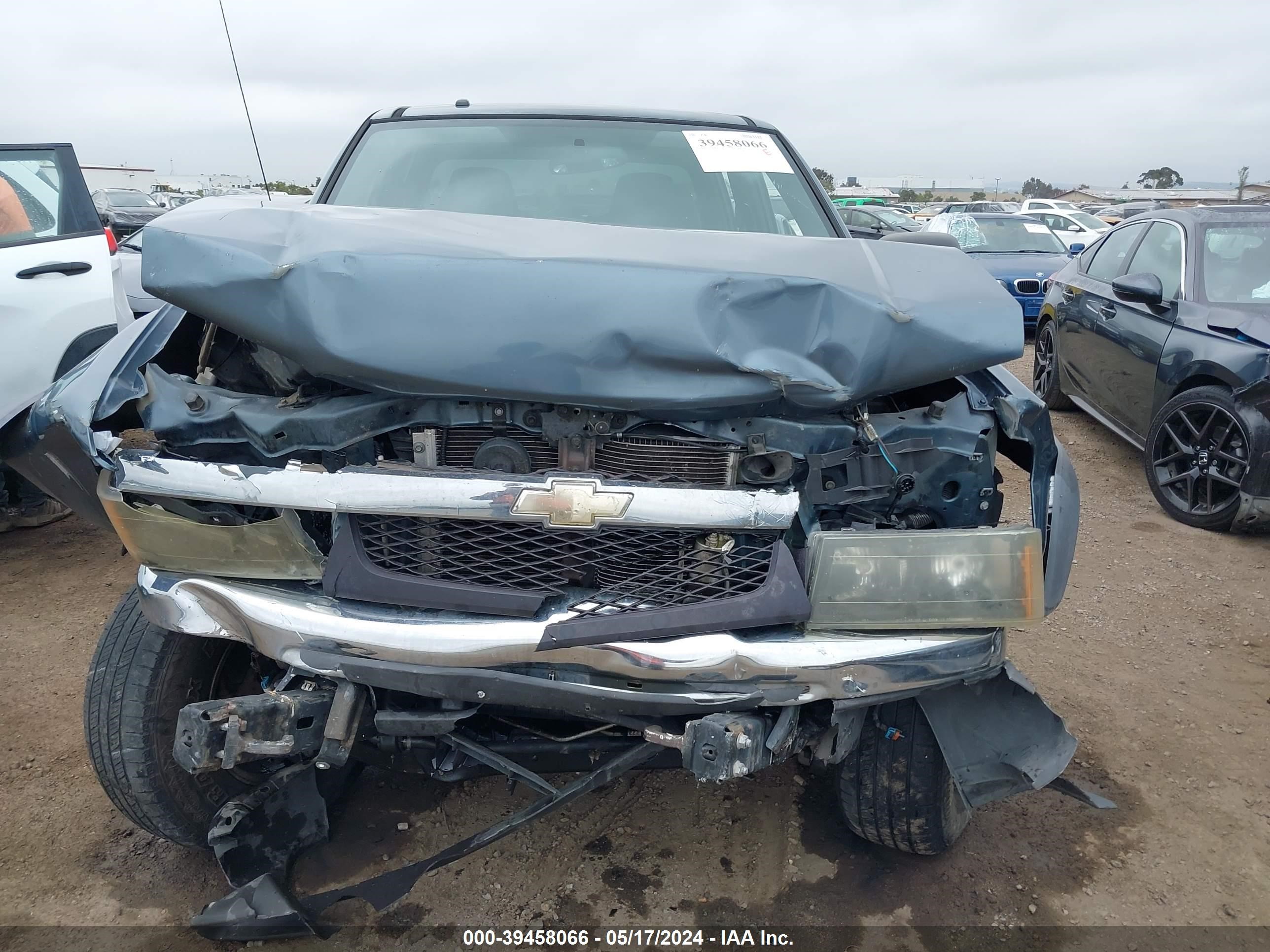 Photo 5 VIN: 1GCDT13E878224666 - CHEVROLET COLORADO 