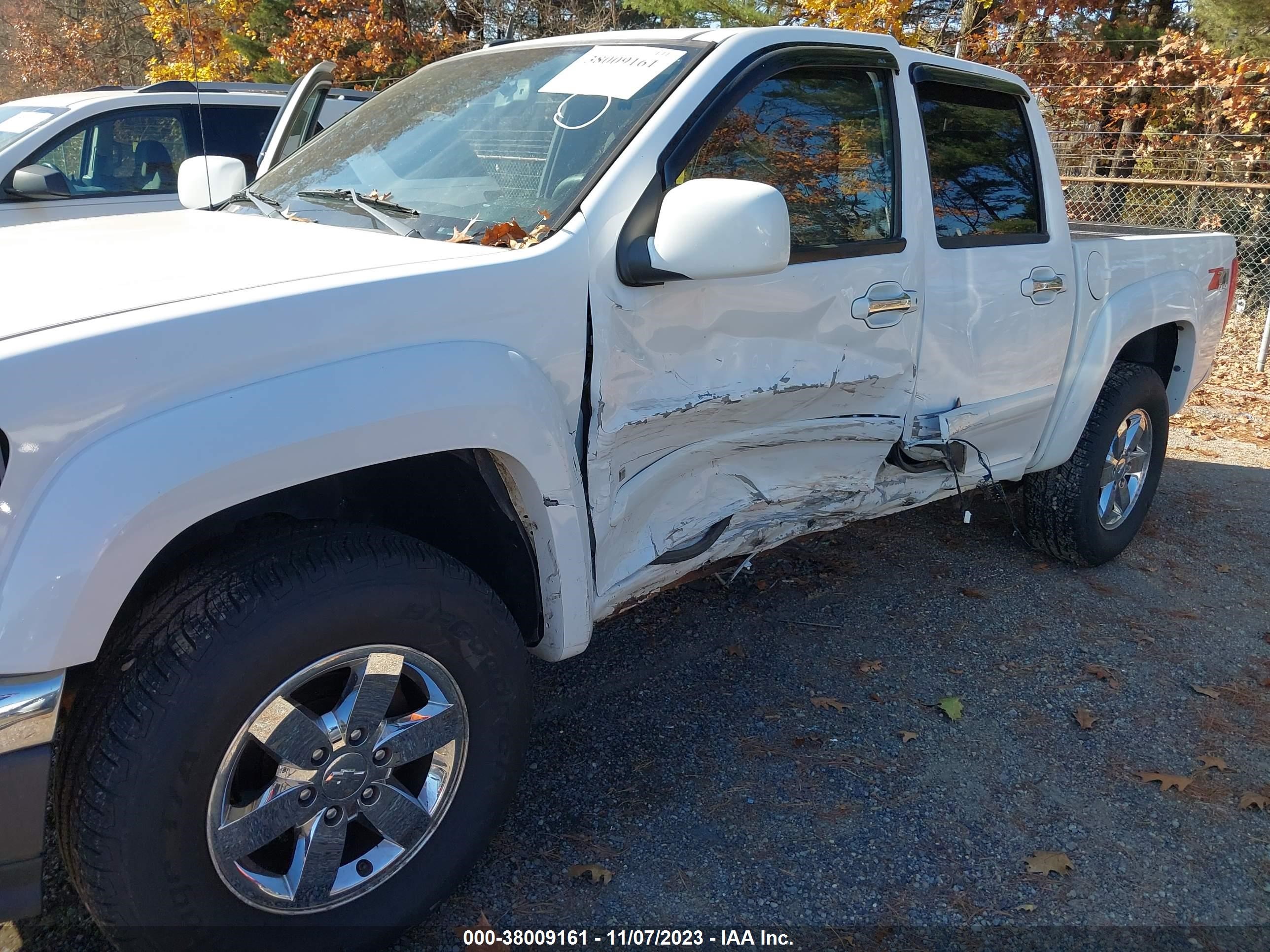 Photo 5 VIN: 1GCDT13EX98121834 - CHEVROLET COLORADO 