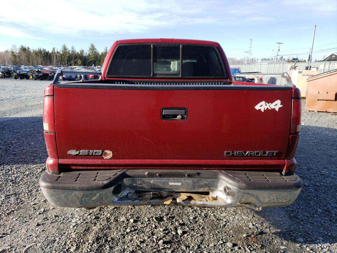 Photo 5 VIN: 1GCDT13W22K137673 - CHEVROLET S-10 PICKUP 