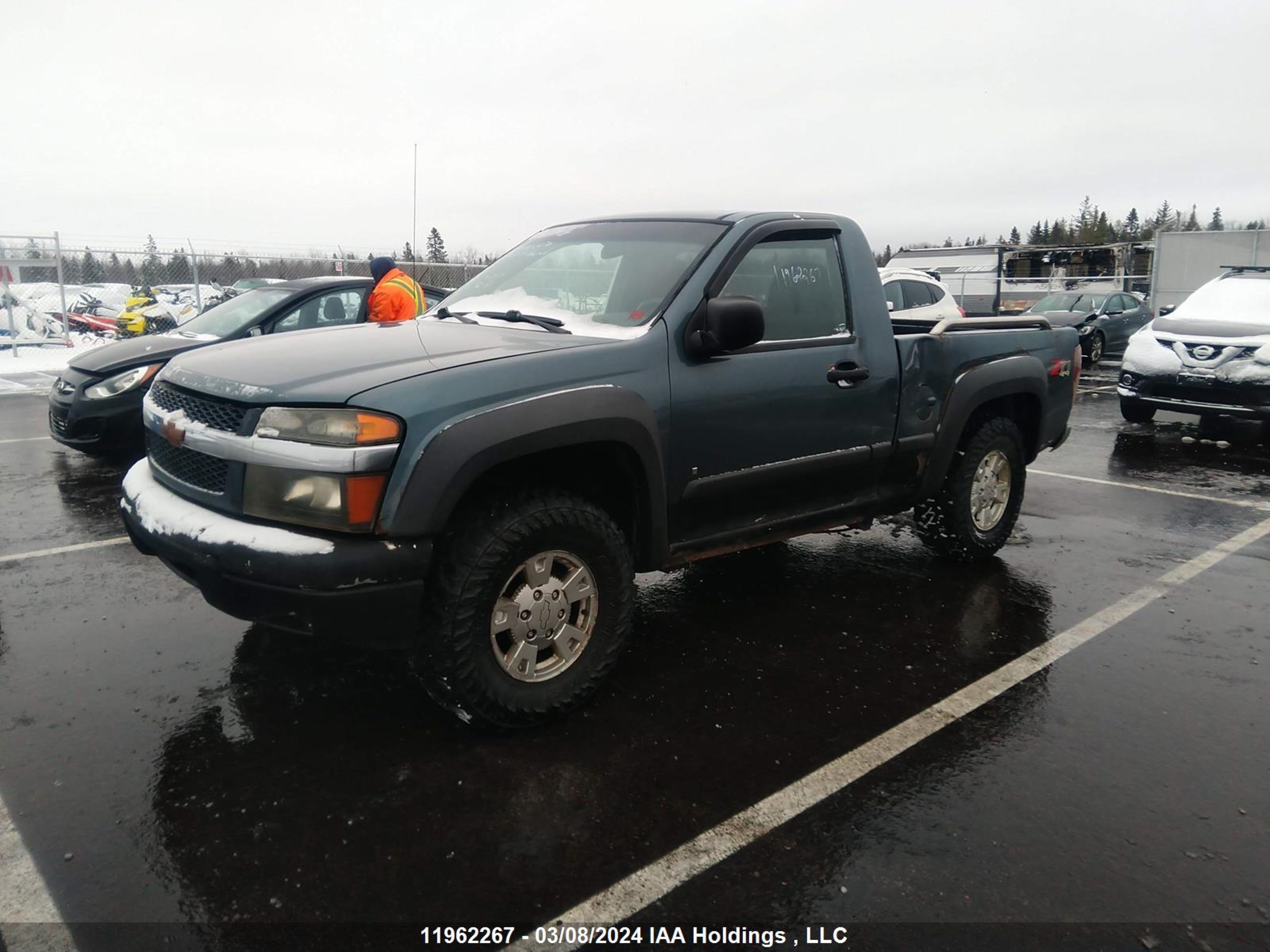 Photo 1 VIN: 1GCDT146268194117 - CHEVROLET COLORADO 