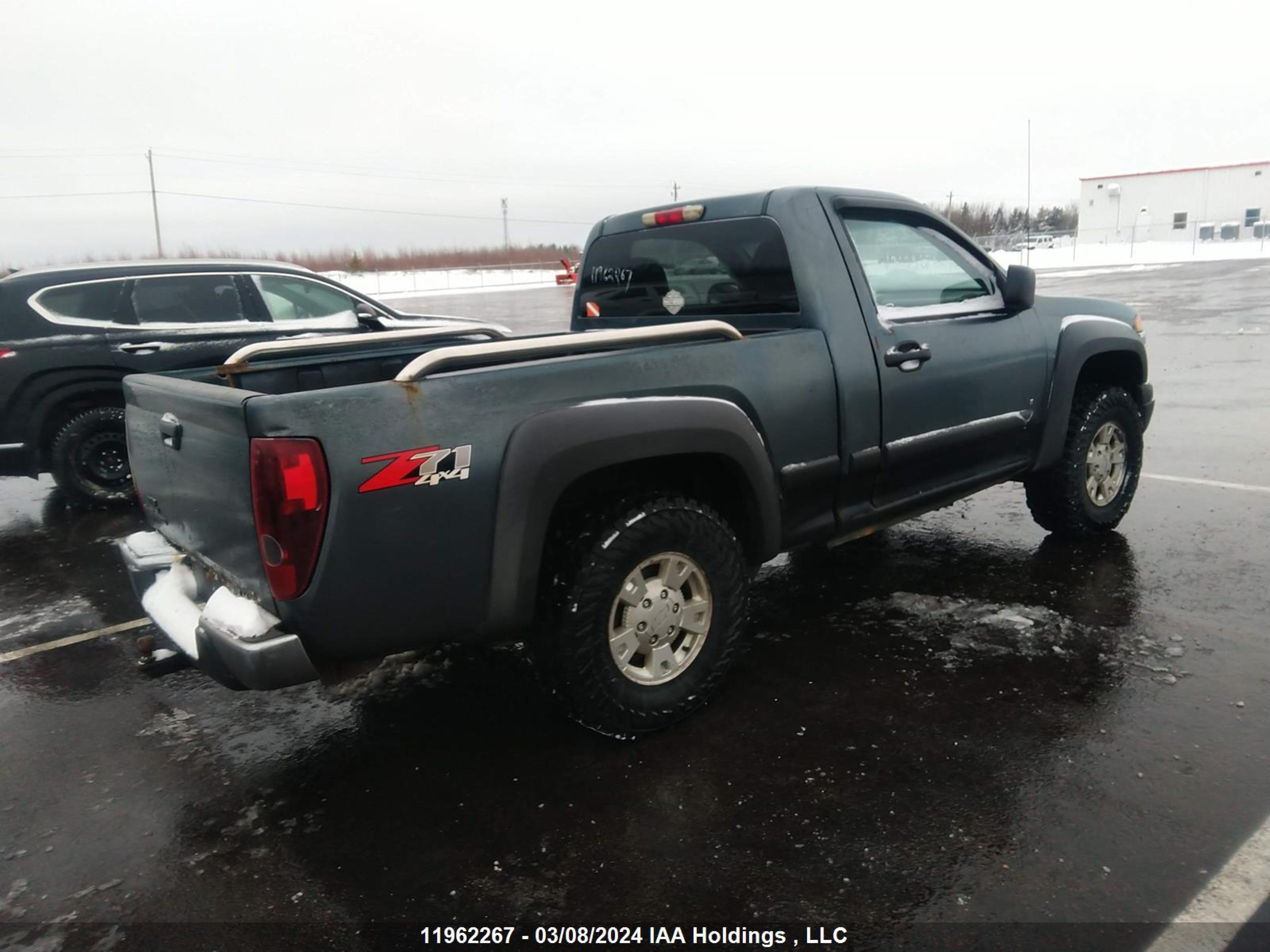 Photo 3 VIN: 1GCDT146268194117 - CHEVROLET COLORADO 