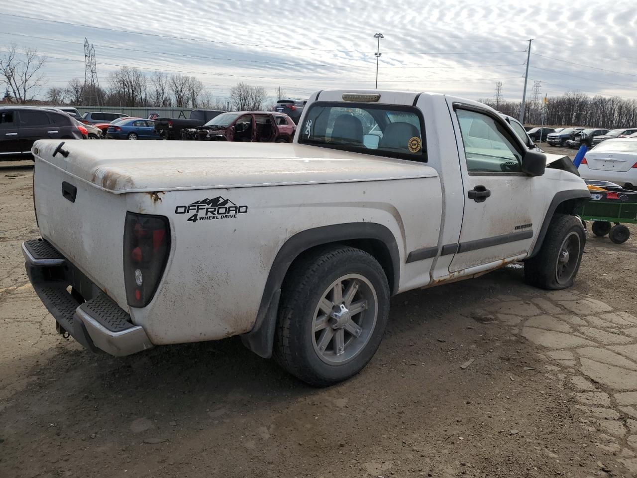 Photo 2 VIN: 1GCDT146658151432 - CHEVROLET COLORADO 