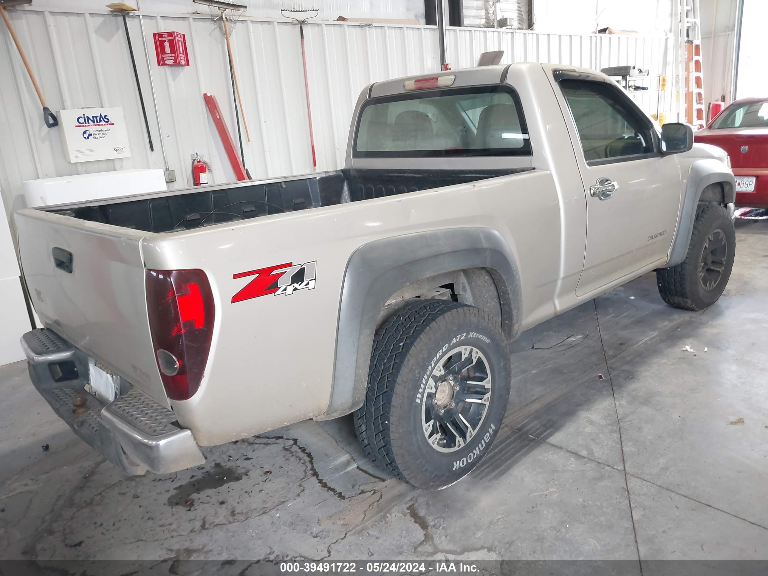 Photo 3 VIN: 1GCDT146748141426 - CHEVROLET COLORADO 