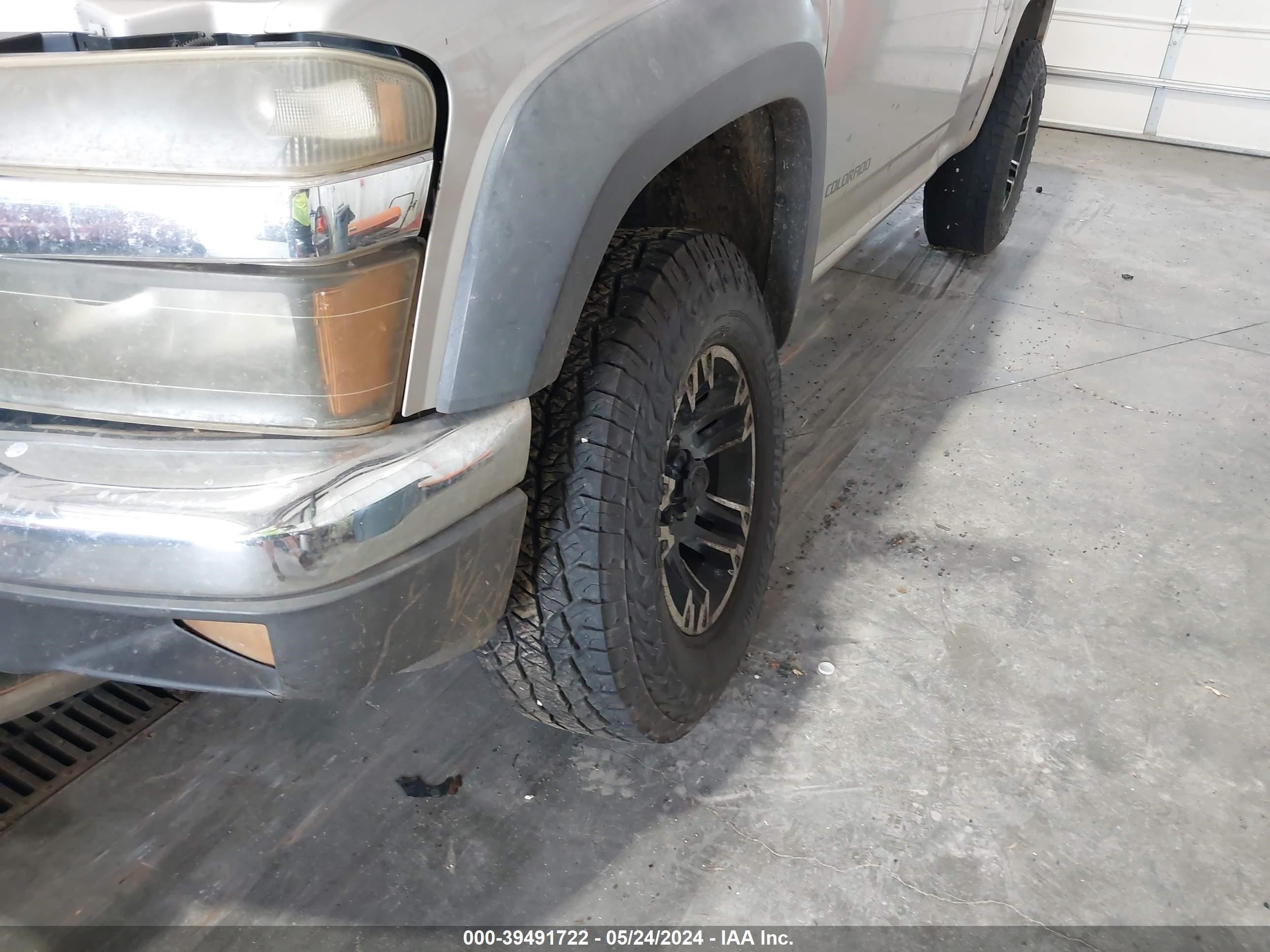 Photo 5 VIN: 1GCDT146748141426 - CHEVROLET COLORADO 