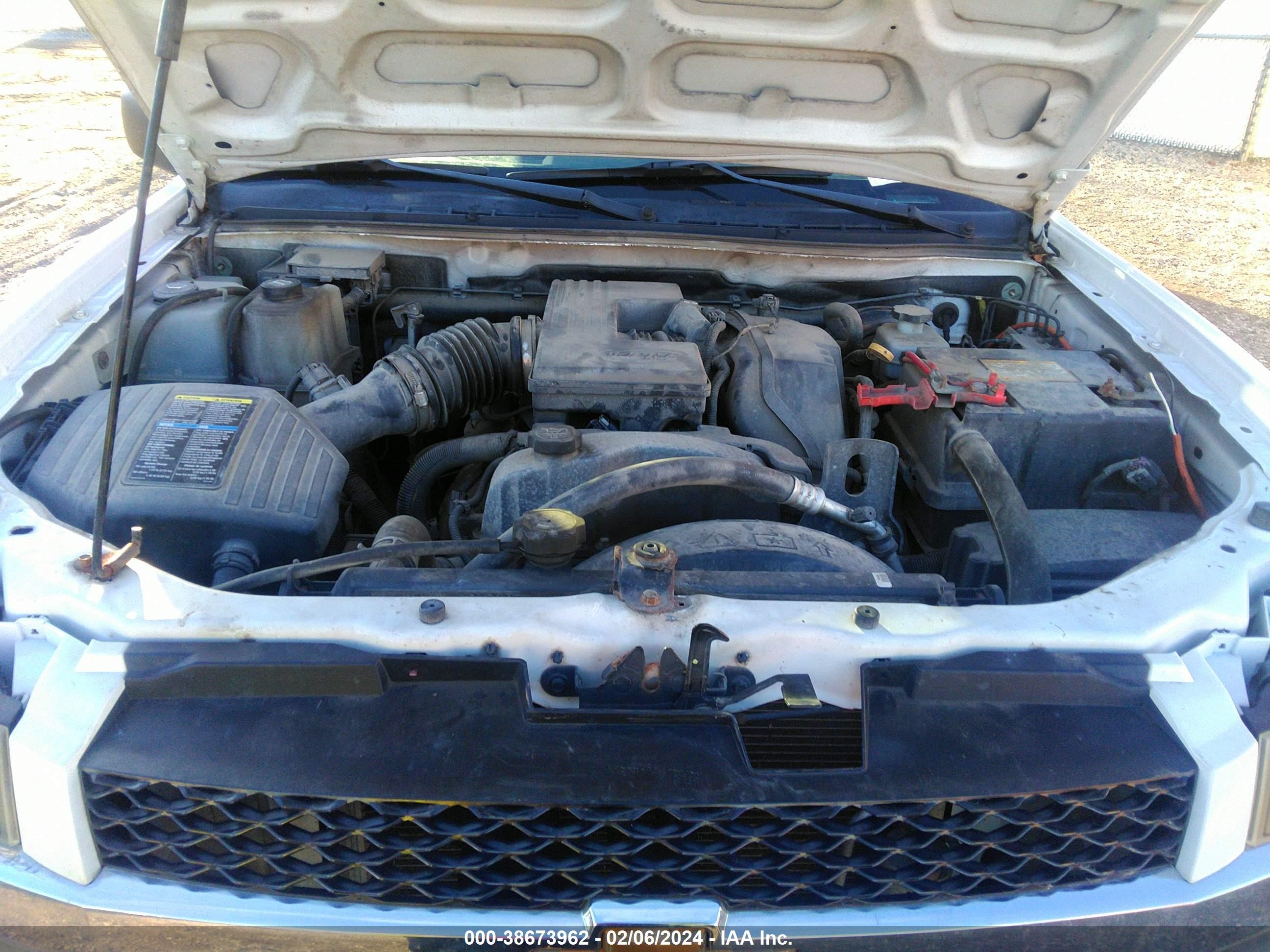 Photo 9 VIN: 1GCDT14E388131408 - CHEVROLET COLORADO 