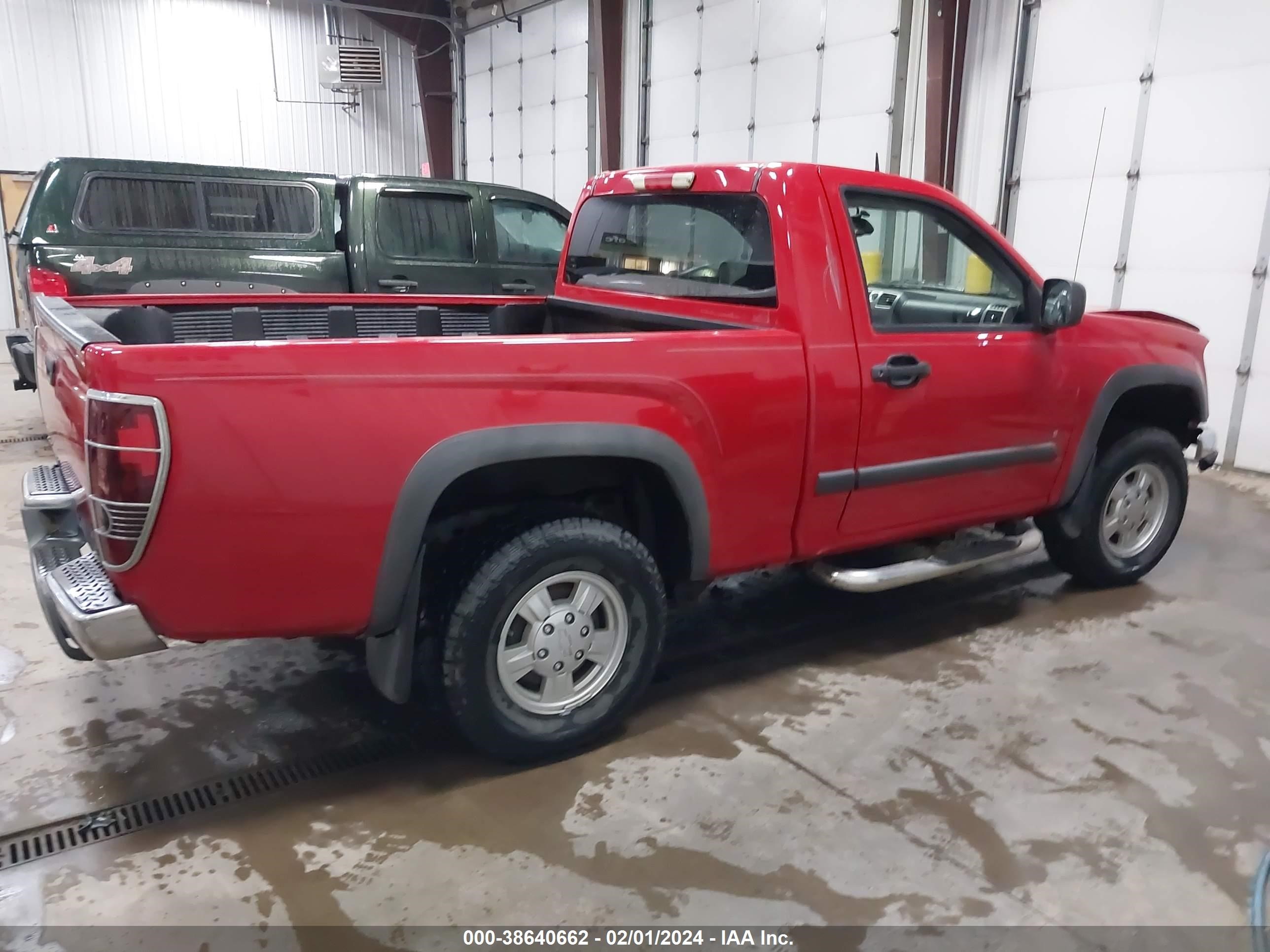 Photo 12 VIN: 1GCDT14EX88128909 - CHEVROLET COLORADO 