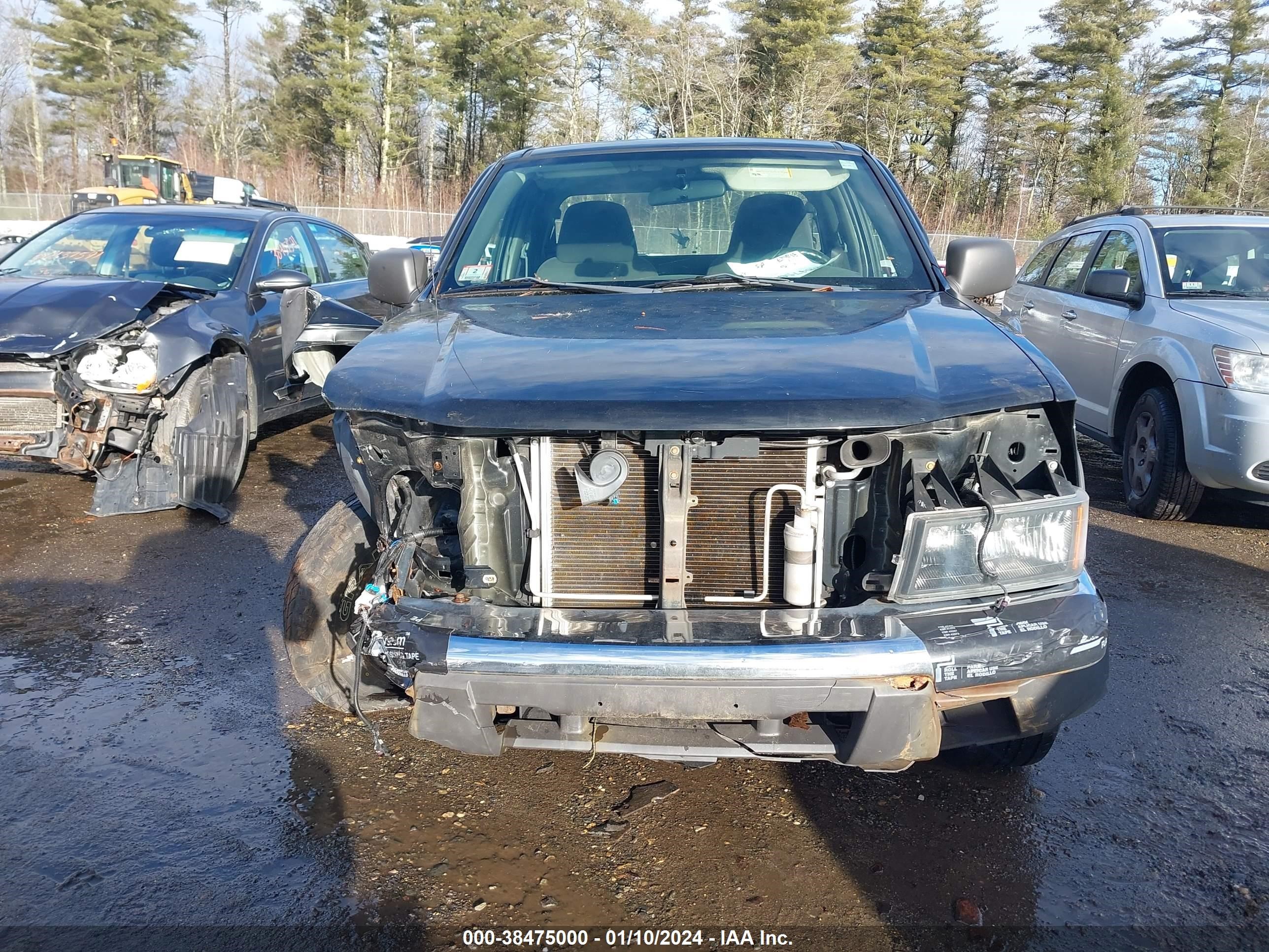 Photo 12 VIN: 1GCDT196668135726 - CHEVROLET COLORADO 