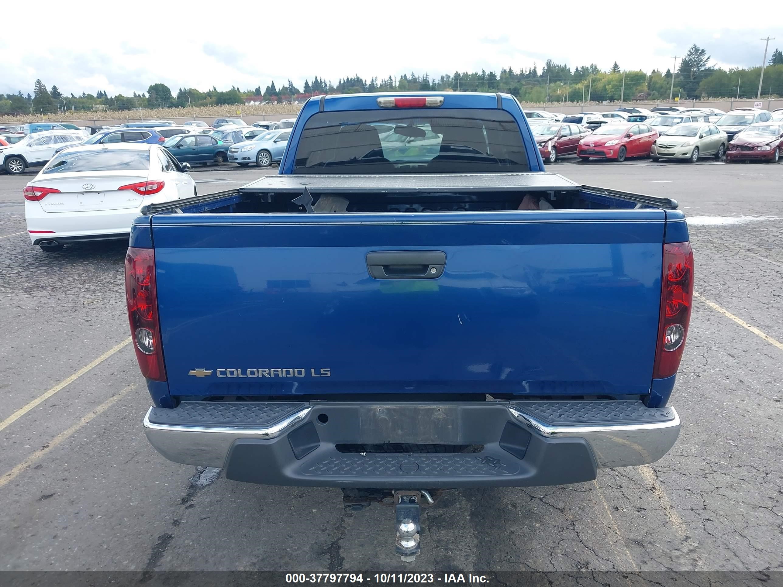 Photo 16 VIN: 1GCDT196858226978 - CHEVROLET COLORADO 