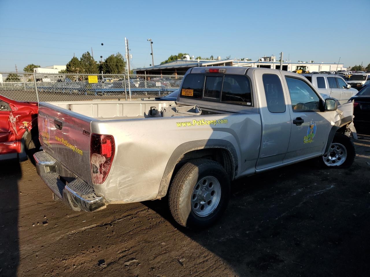 Photo 2 VIN: 1GCDT199378201743 - CHEVROLET COLORADO 