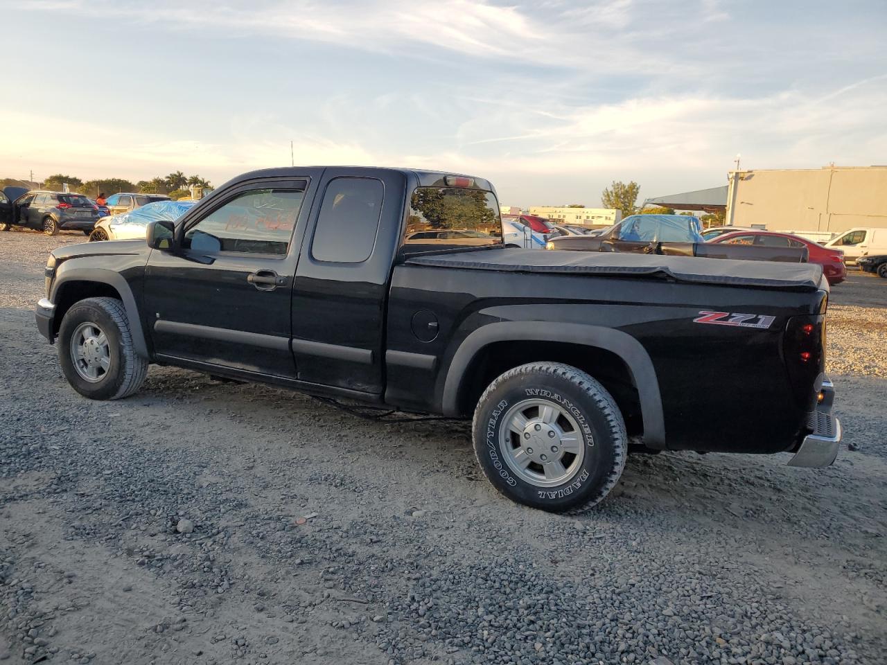 Photo 1 VIN: 1GCDT199378248660 - CHEVROLET COLORADO 