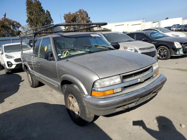 Photo 3 VIN: 1GCDT19W3Y8174728 - CHEVROLET S10 