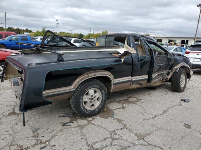 Photo 2 VIN: 1GCDT19X3T8112604 - CHEVROLET S10 