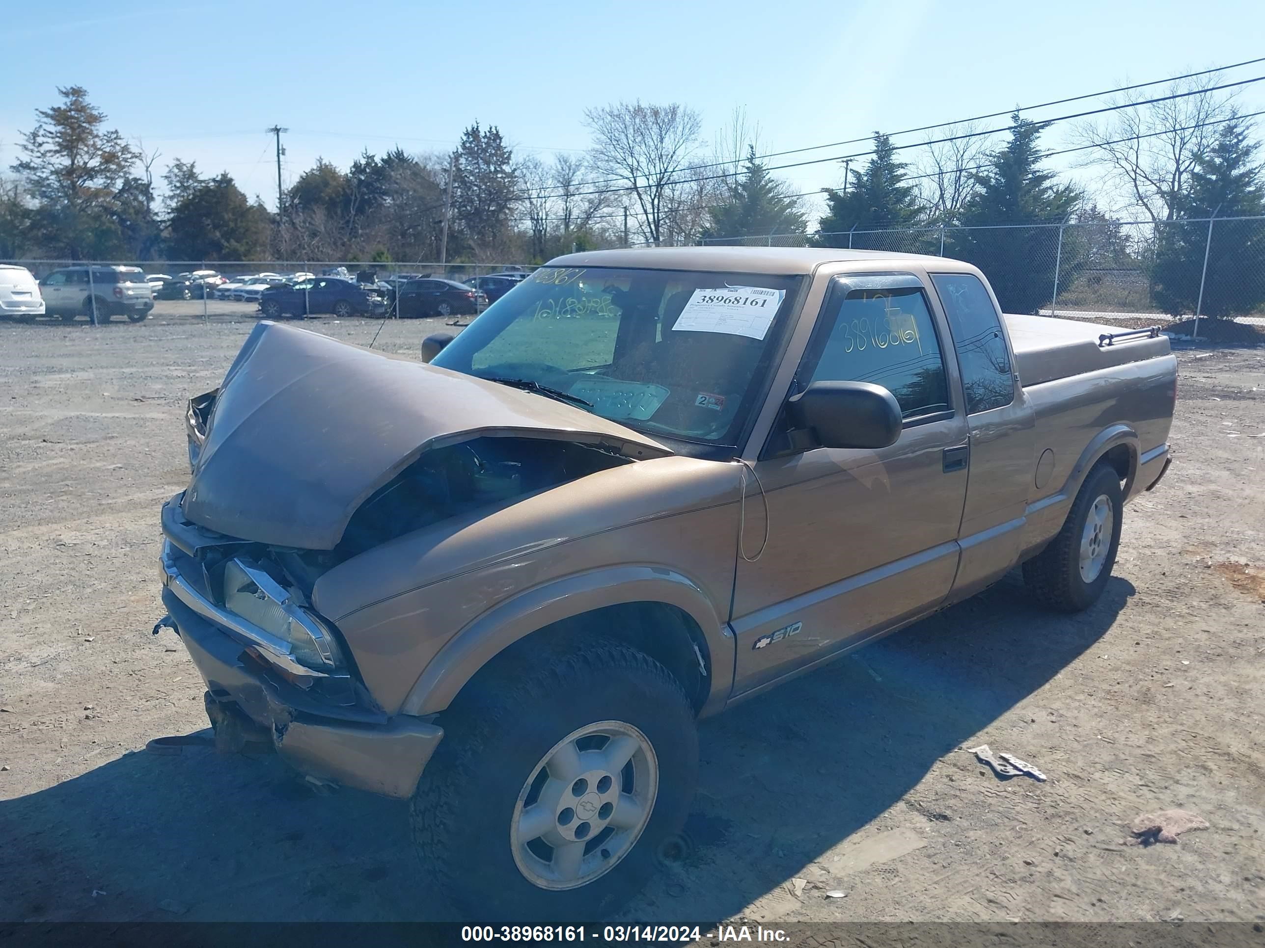 Photo 1 VIN: 1GCDT19X938217311 - CHEVROLET S-10 PICKUP 