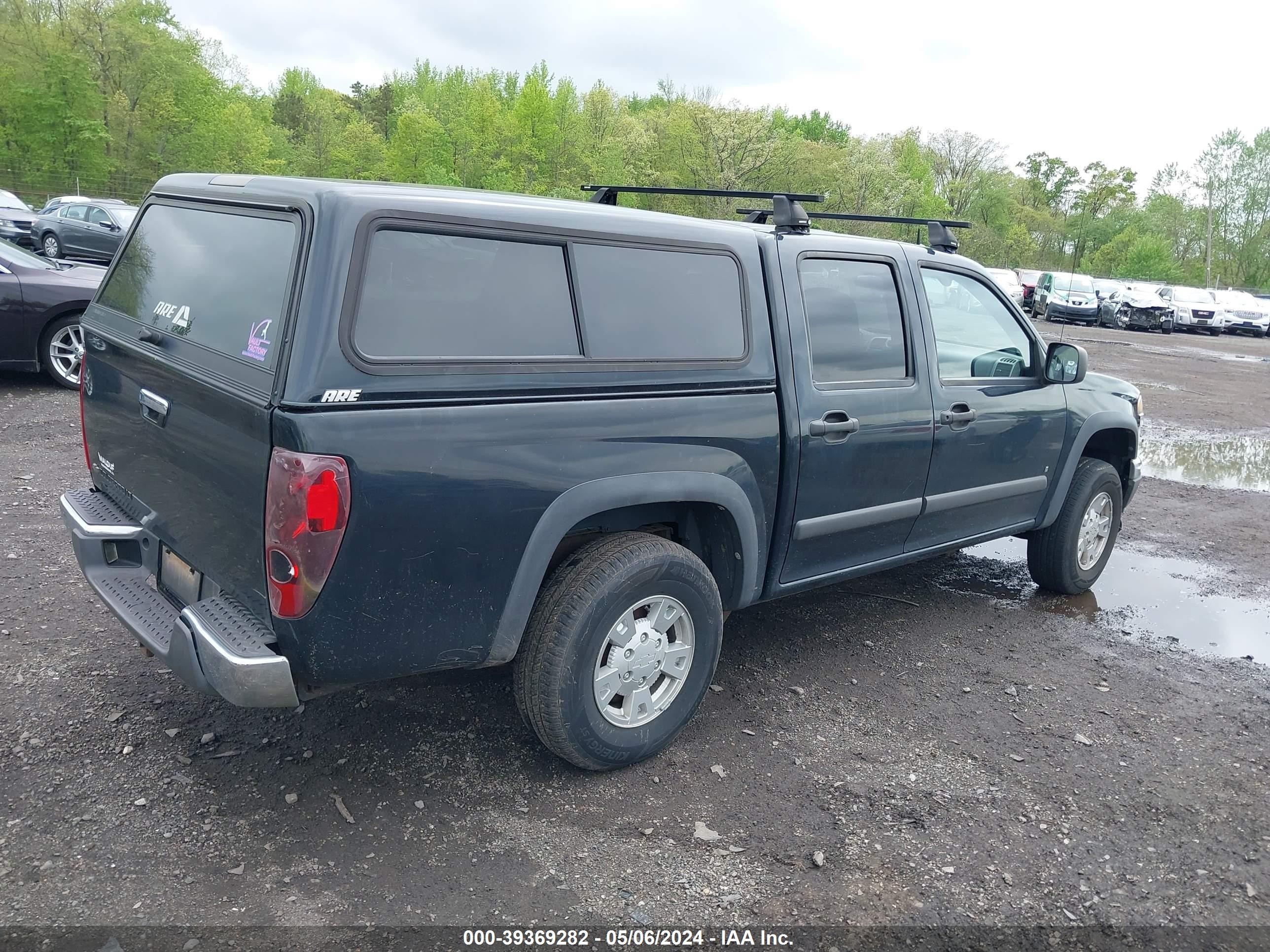 Photo 3 VIN: 1GCDT33E488220451 - CHEVROLET COLORADO 