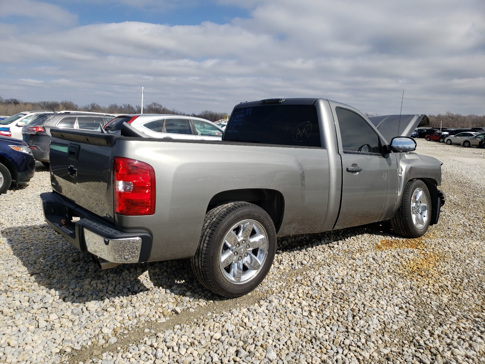 Photo 3 VIN: 1GCEC14079Z211945 - CHEVROLET SILVERADO 