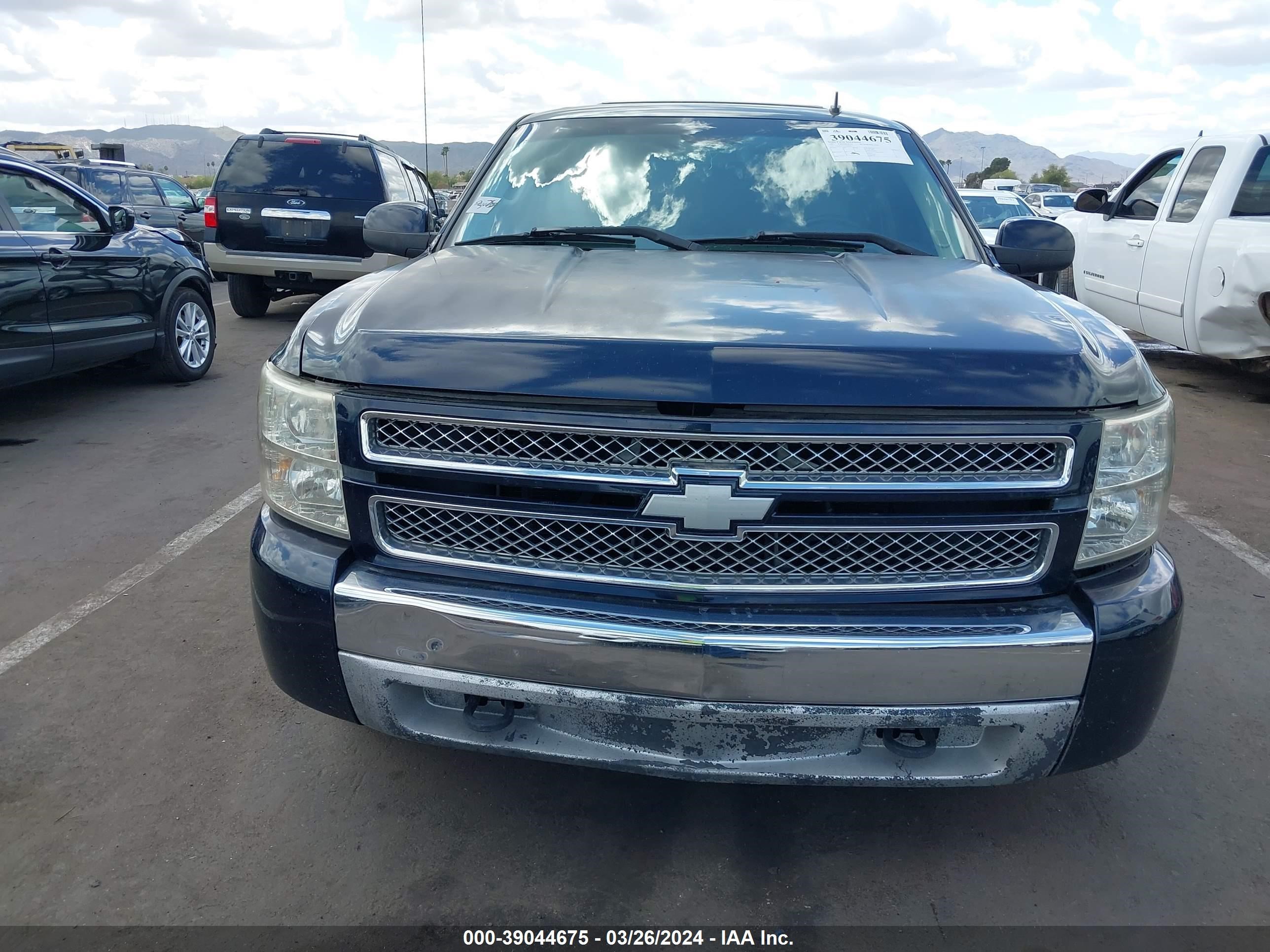 Photo 11 VIN: 1GCEC14C07Z529560 - CHEVROLET SILVERADO 