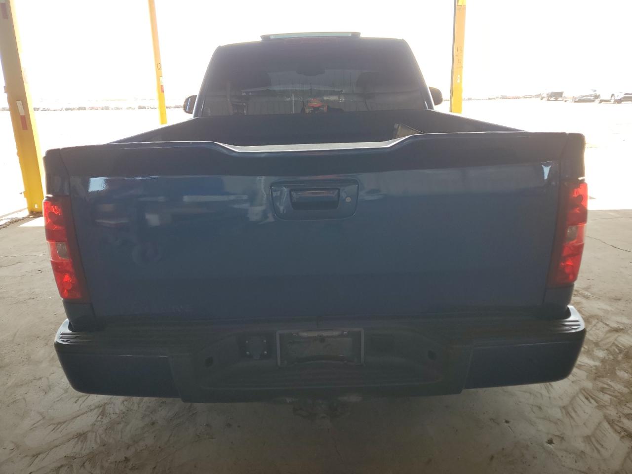 Photo 5 VIN: 1GCEC14C18Z256534 - CHEVROLET SILVERADO 