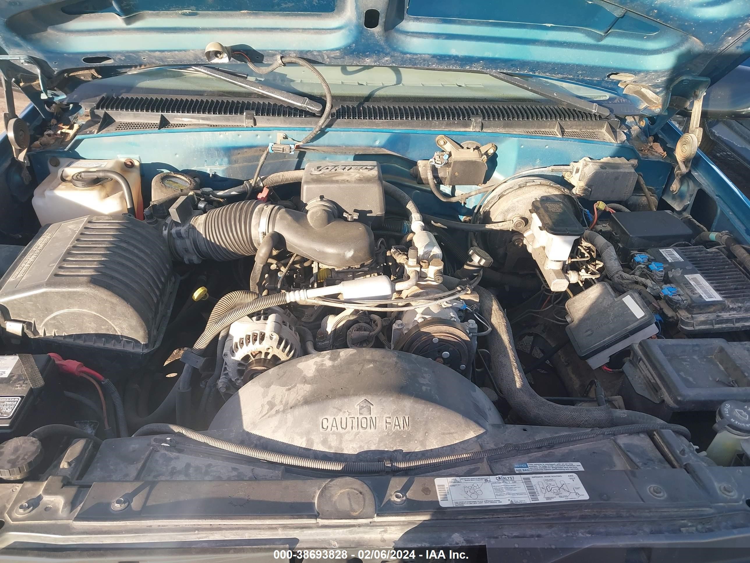 Photo 9 VIN: 1GCEC14R5VZ161829 - CHEVROLET S-10 PICKUP 