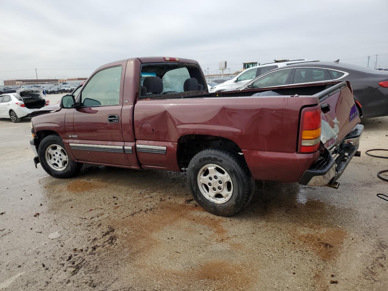 Photo 1 VIN: 1GCEC14T11Z235723 - CHEVROLET SILVERADO 