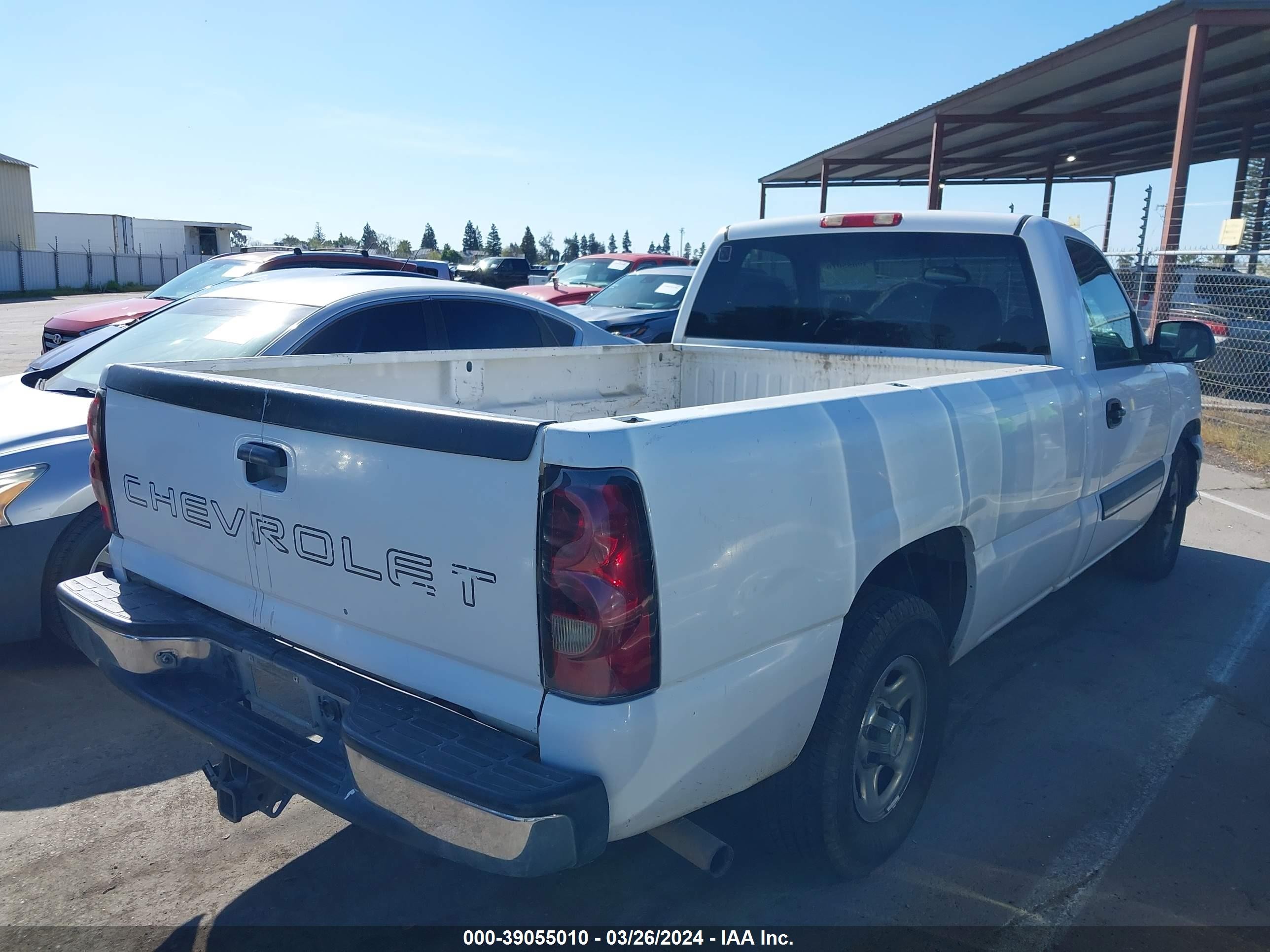 Photo 3 VIN: 1GCEC14T54Z296576 - CHEVROLET SILVERADO 