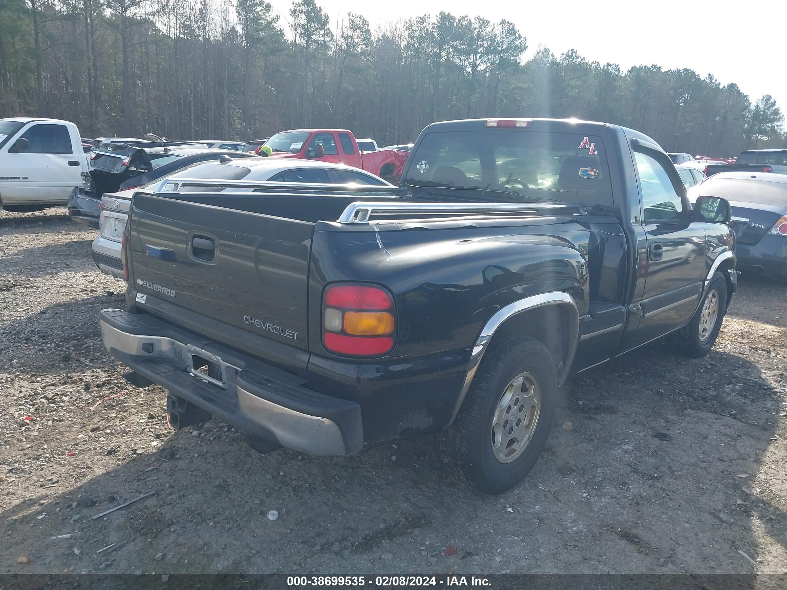 Photo 3 VIN: 1GCEC14T74Z157467 - CHEVROLET SILVERADO 