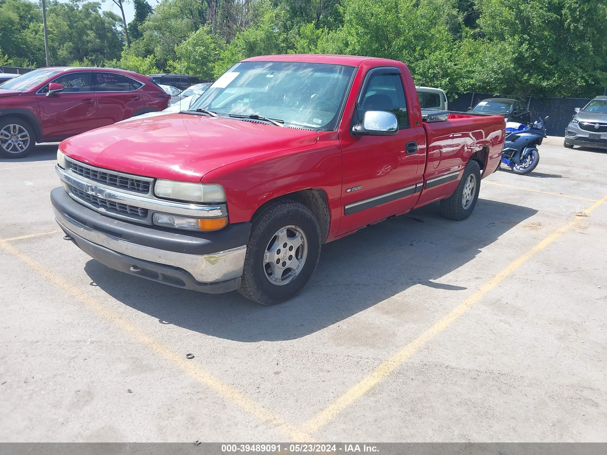 Photo 1 VIN: 1GCEC14TXXE127939 - CHEVROLET SILVERADO 