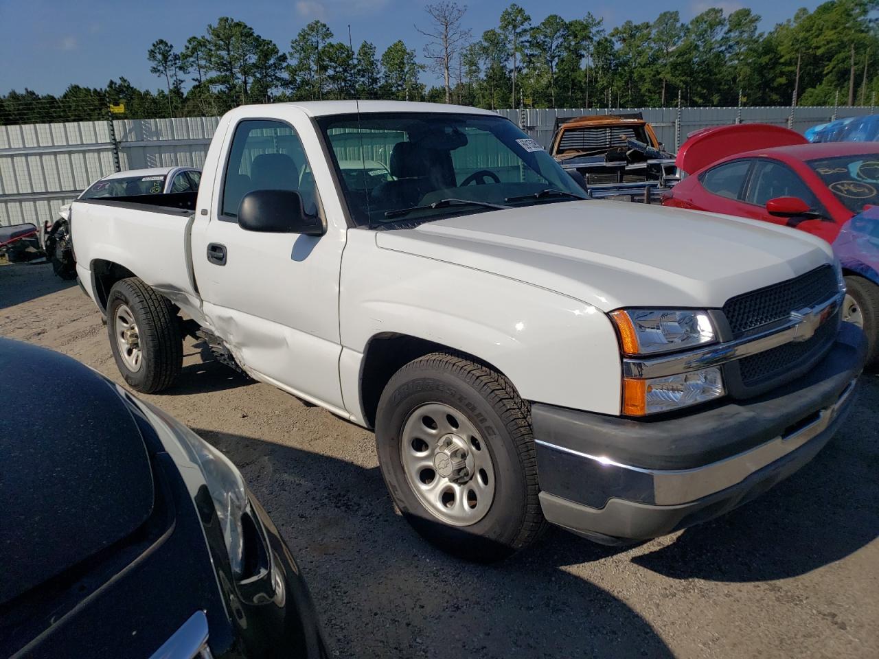 Photo 3 VIN: 1GCEC14V05Z272690 - CHEVROLET SILVERADO 