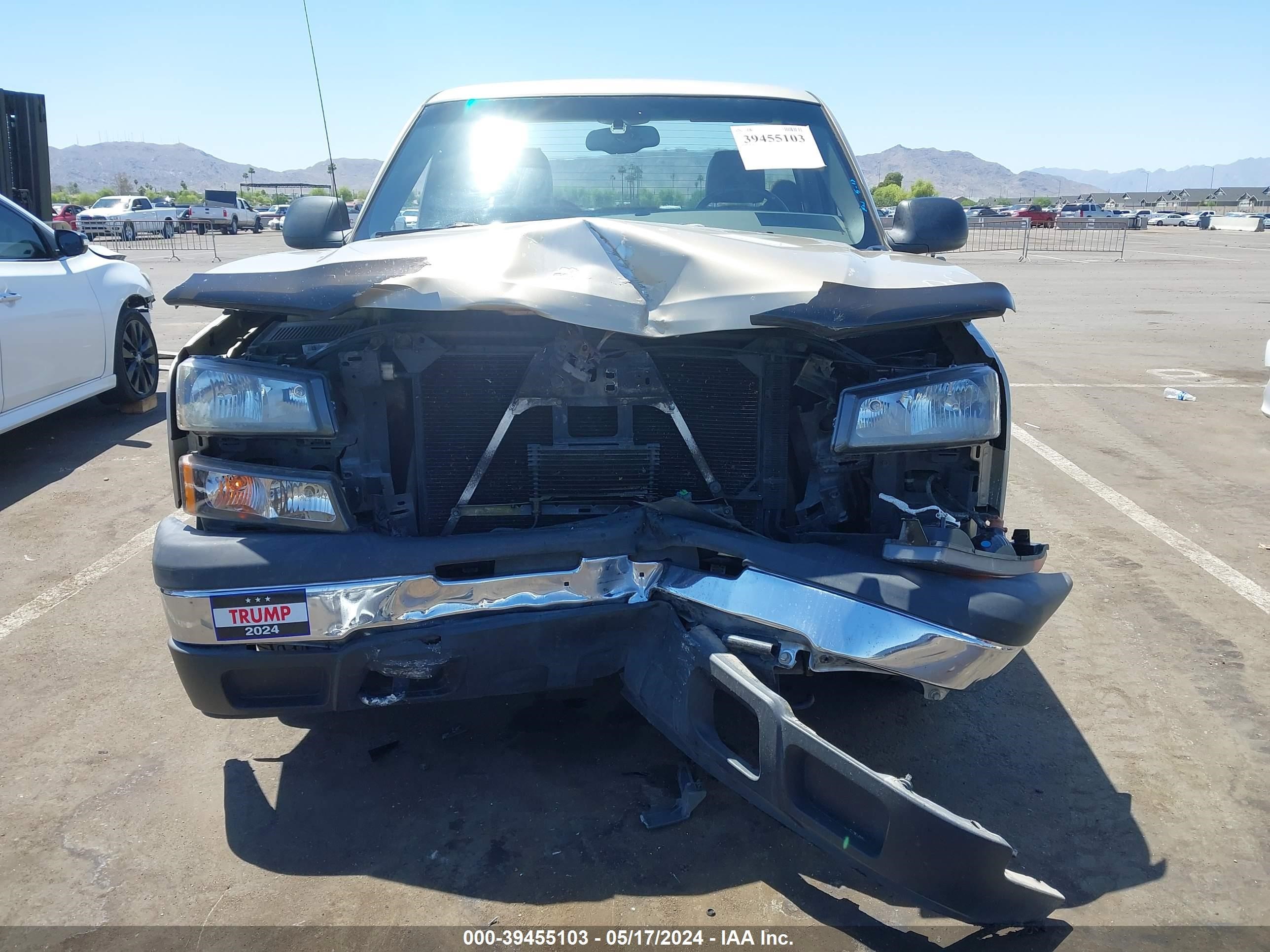 Photo 12 VIN: 1GCEC14V24Z170807 - CHEVROLET SILVERADO 