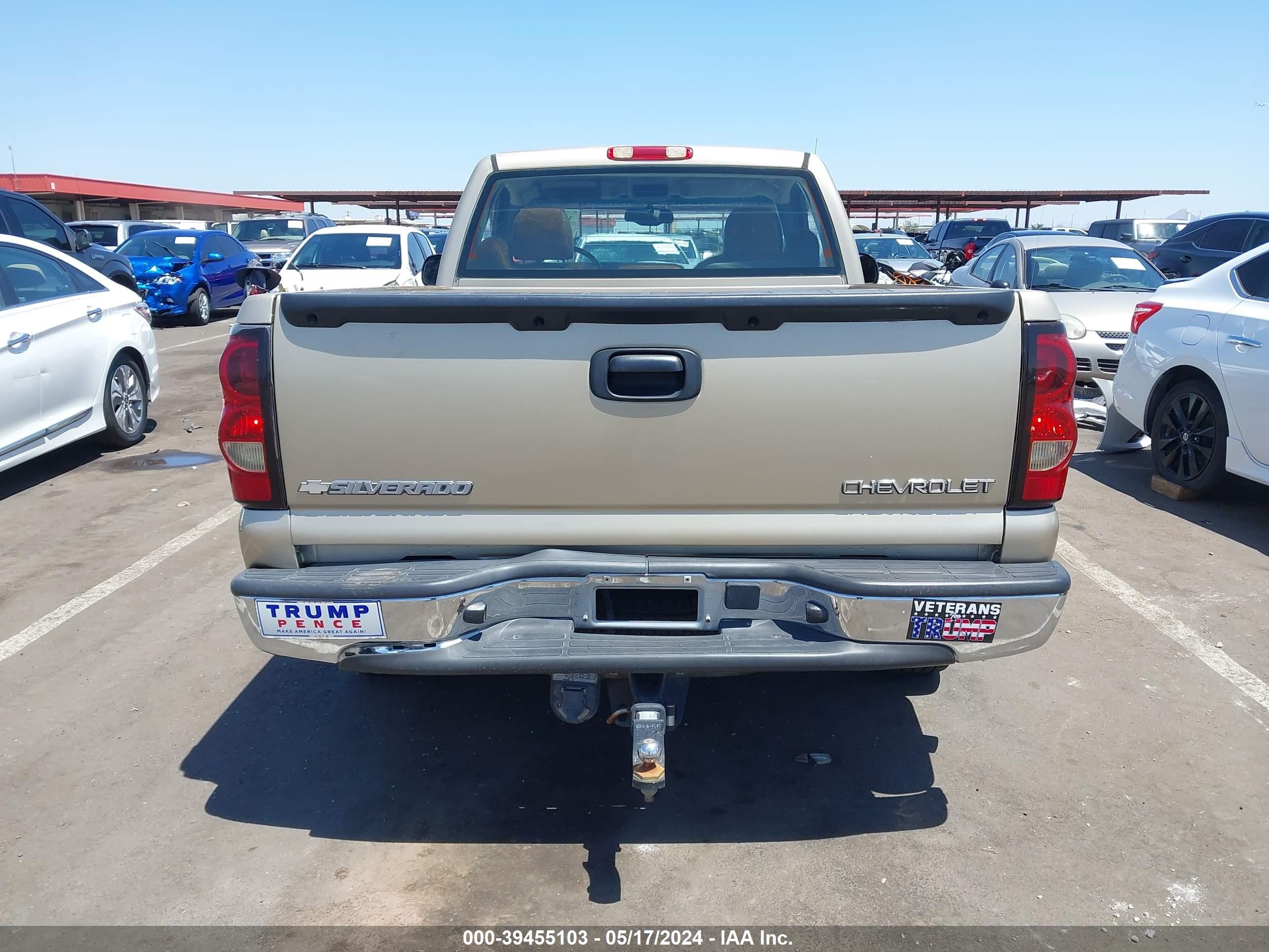 Photo 16 VIN: 1GCEC14V24Z170807 - CHEVROLET SILVERADO 