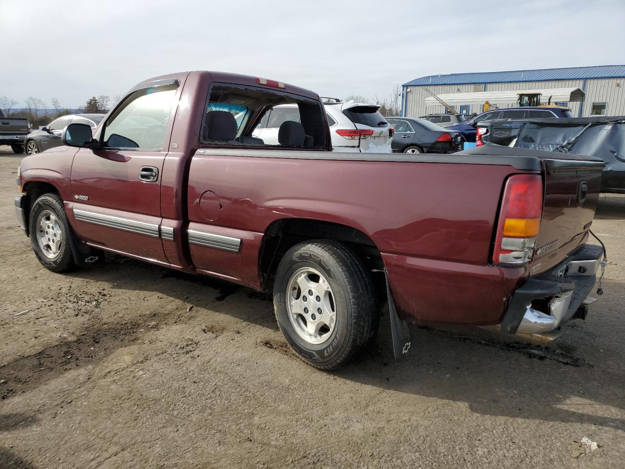 Photo 1 VIN: 1GCEC14V32Z209885 - CHEVROLET SILVERADO 