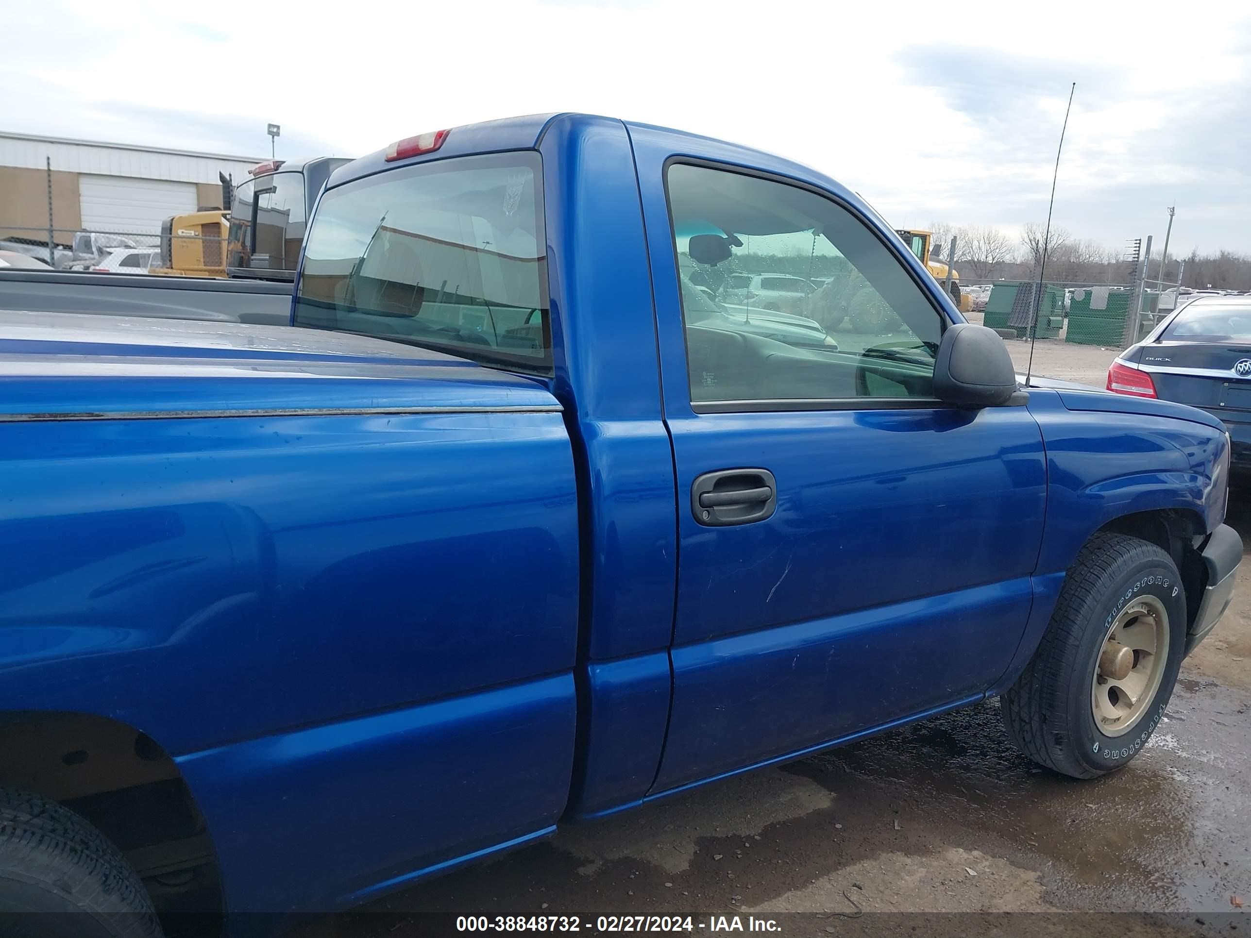 Photo 13 VIN: 1GCEC14V33Z272843 - CHEVROLET SILVERADO 