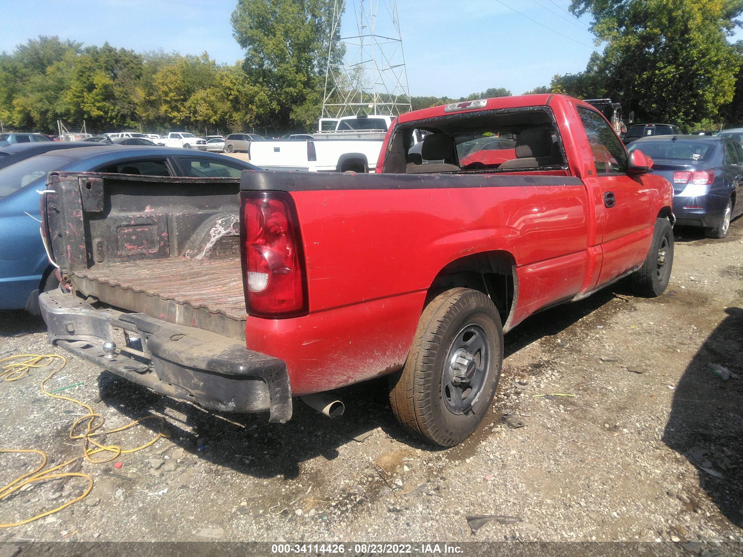 Photo 3 VIN: 1GCEC14V34Z152672 - CHEVROLET SILVERADO 