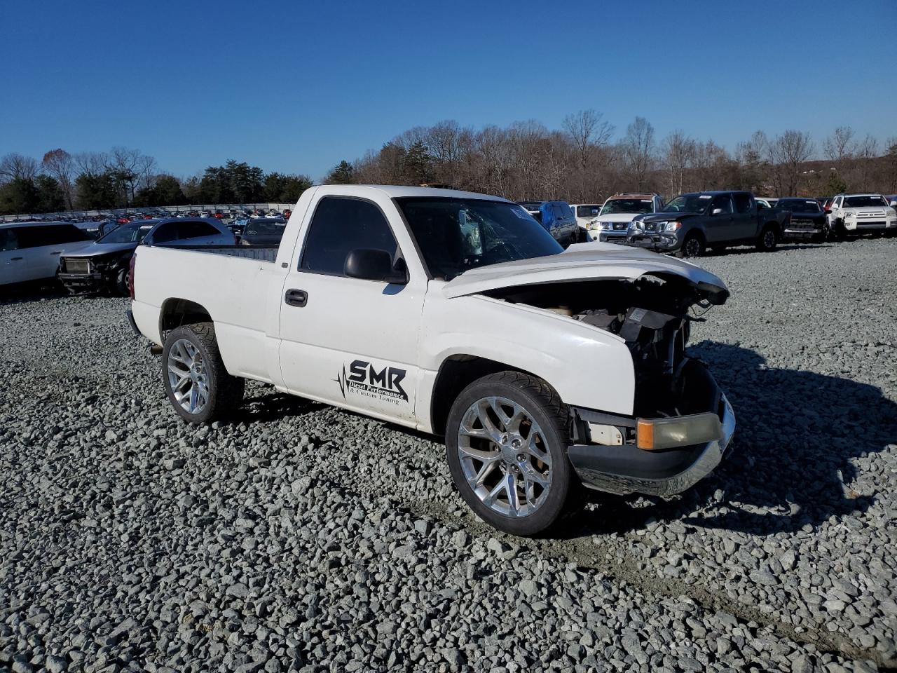 Photo 3 VIN: 1GCEC14V34Z275999 - CHEVROLET SILVERADO 